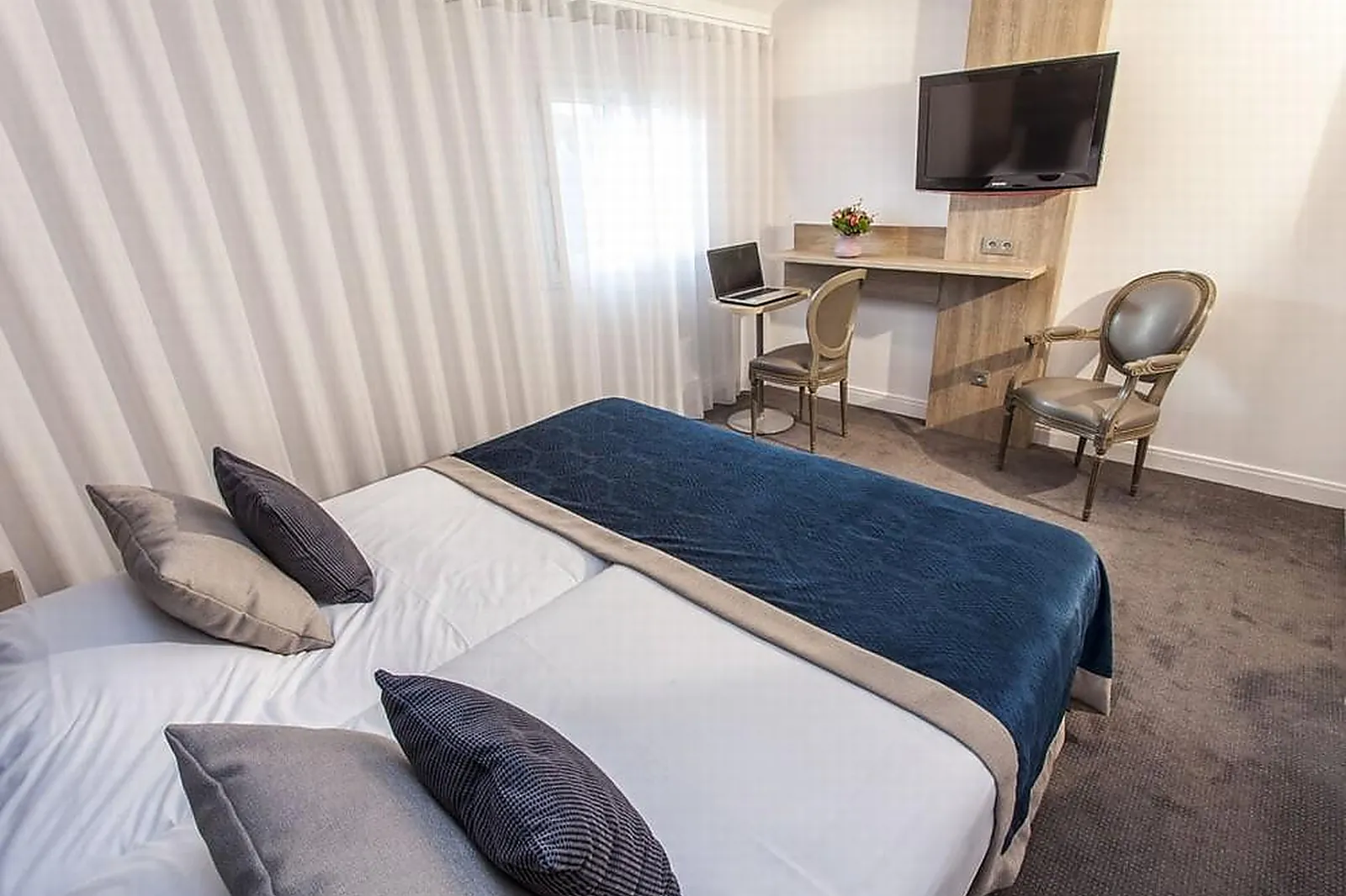 Lieux événementiels, HÔTEL LE CHRISTINA