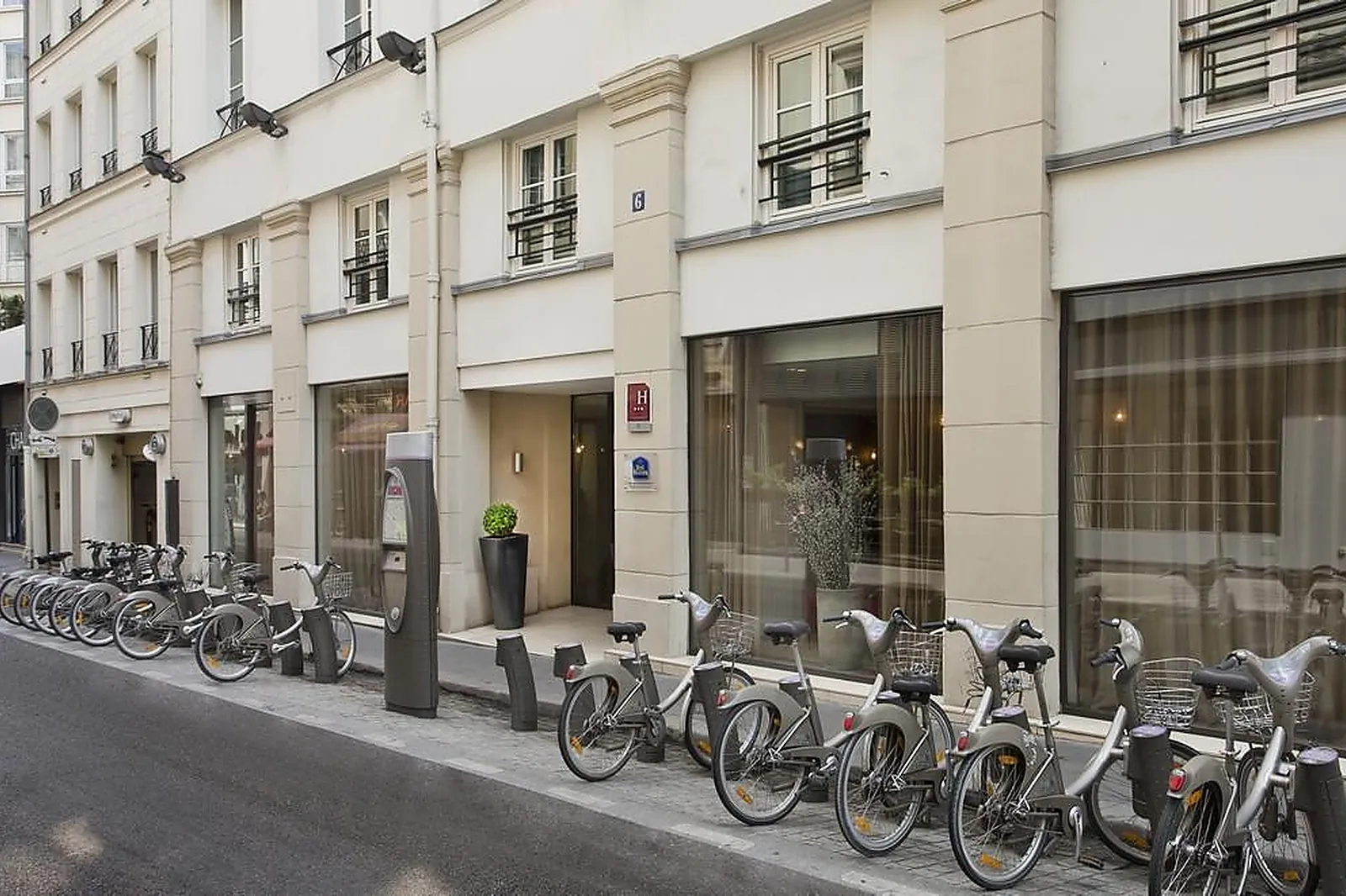 Lieux événementiels, HÔTEL LE COLISEE