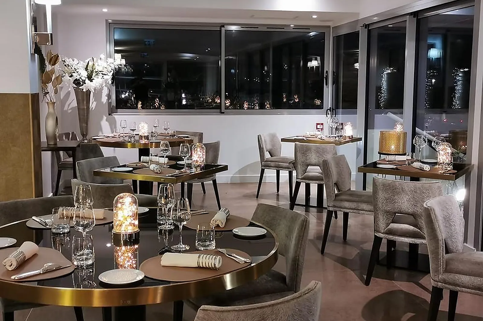 Lieux événementiels, HÔTEL LE DIANA