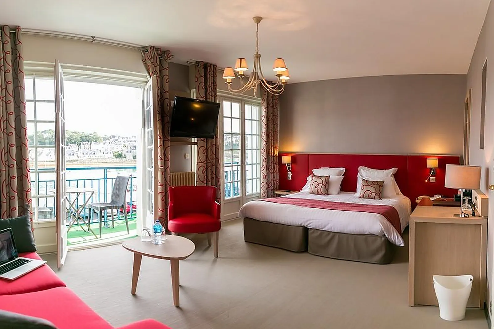 Lieux événementiels, HÔTEL LE GOYEN