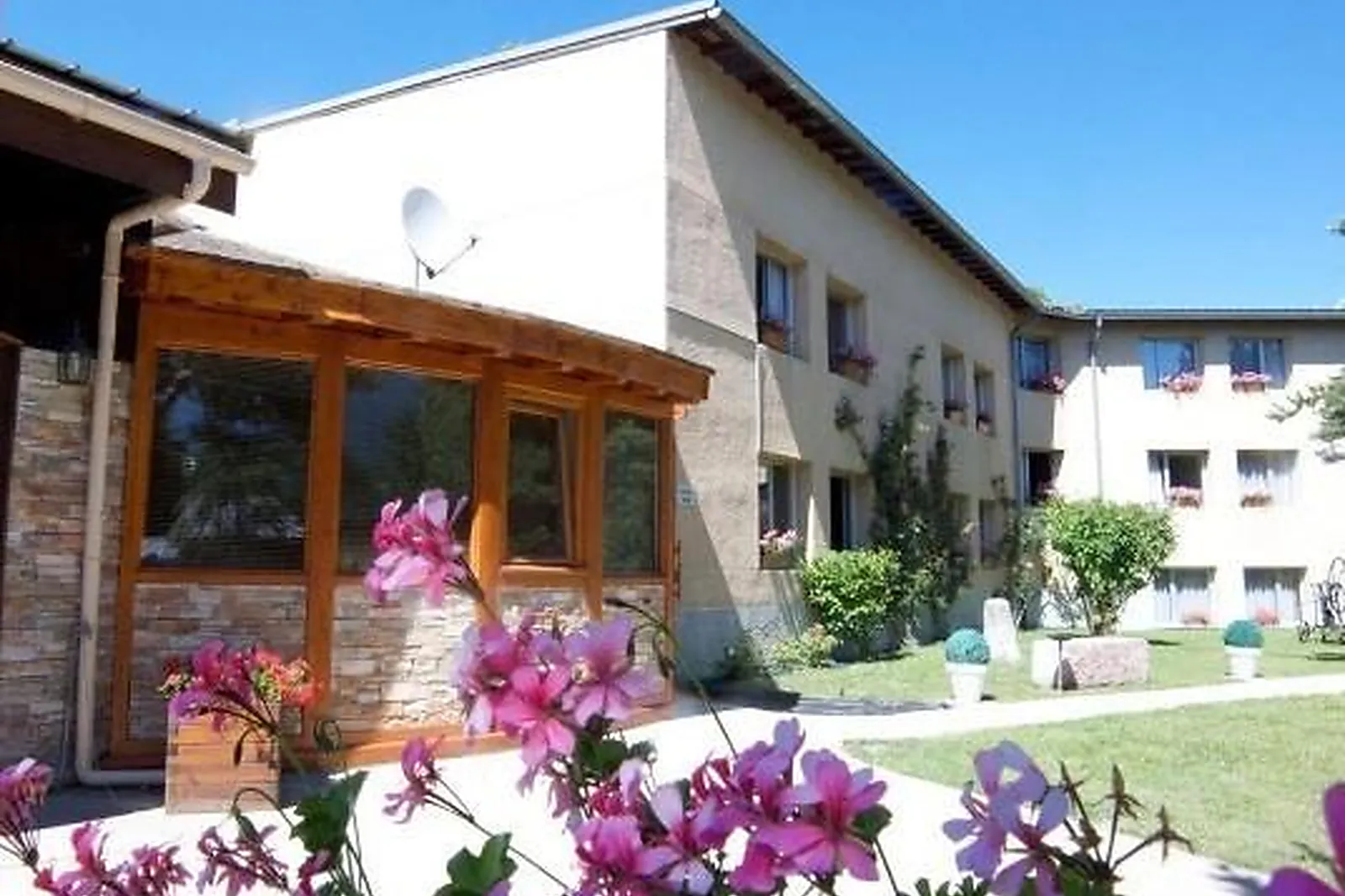 Lieux événementiels, HÔTEL LE LAC