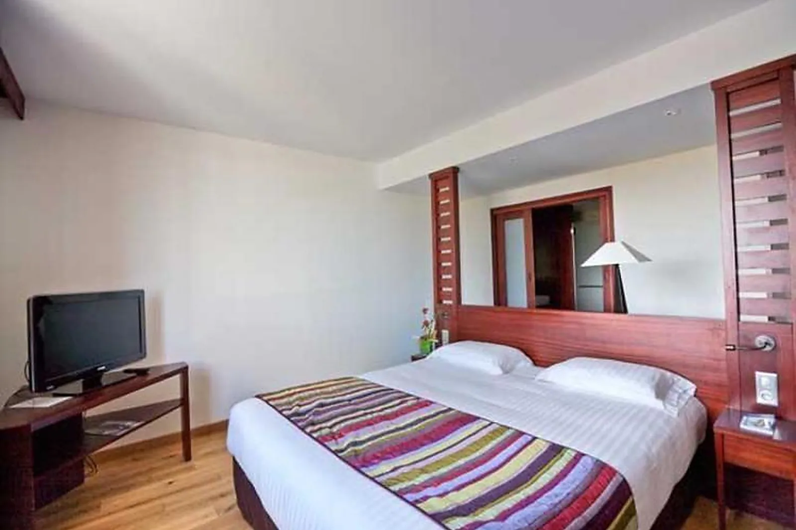 Lieux événementiels, HÔTEL LE MAURITIA