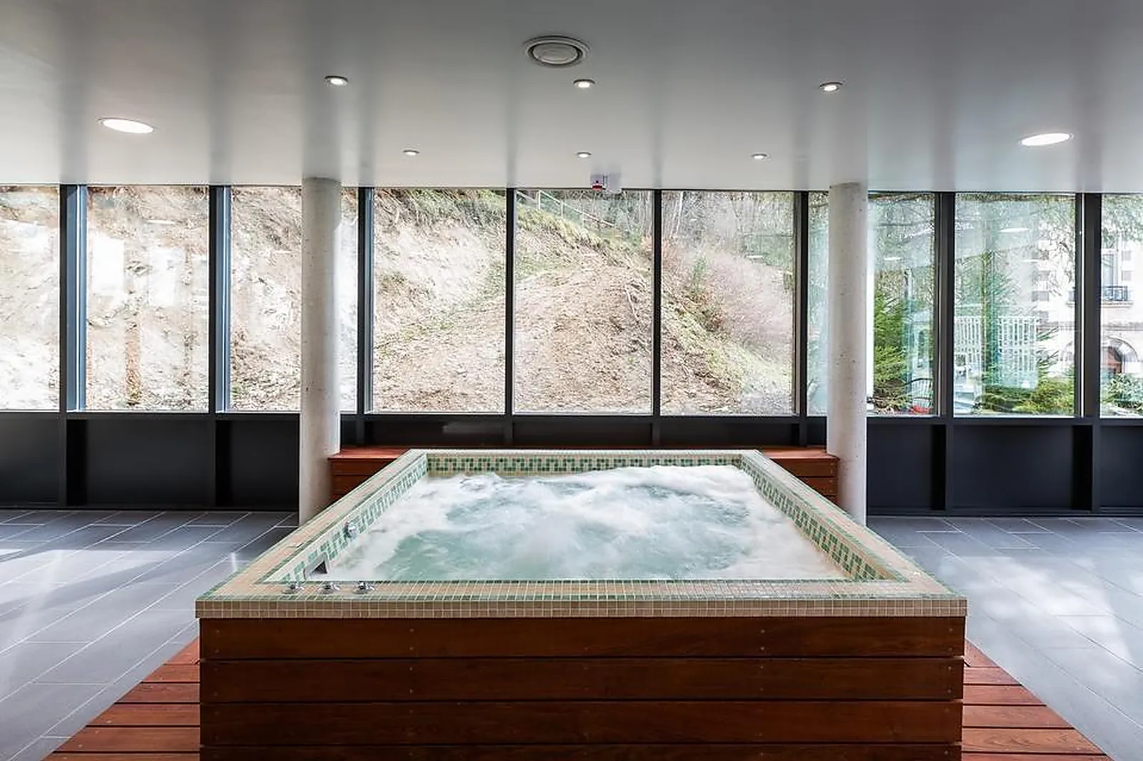 Lieux événementiels, HÔTEL LE PARC DES FÉES