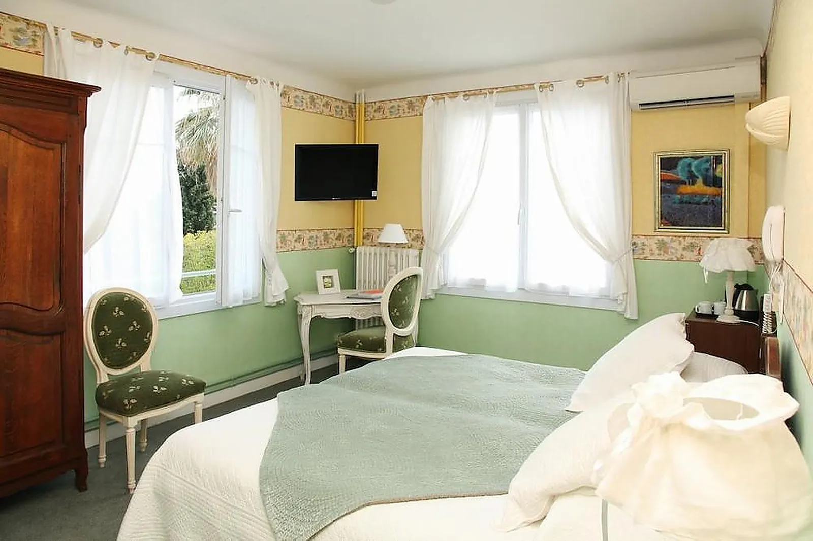 Lieux événementiels, HÔTEL LE PRÉ CATALAN