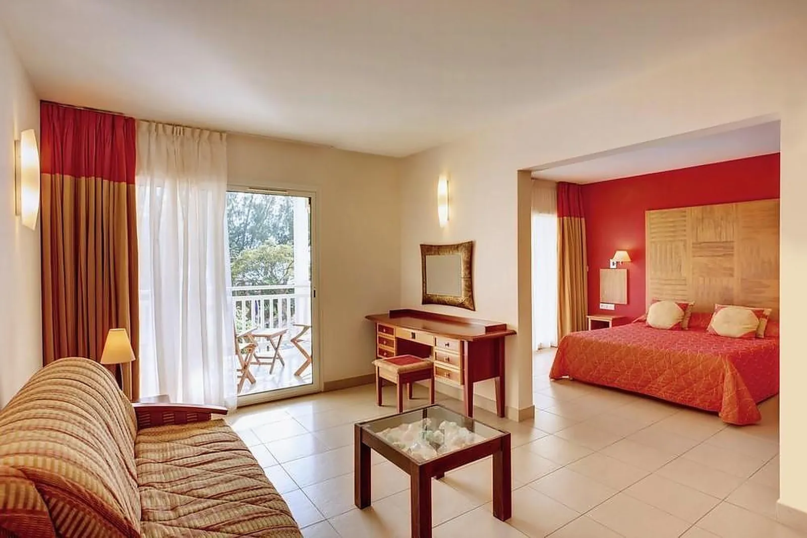 Lieux événementiels, HÔTEL LE RÉCIF