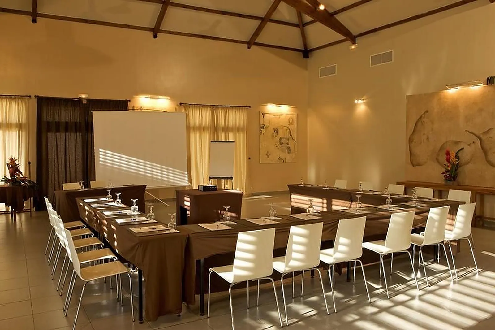 Lieux événementiels, HÔTEL LE RÉCIF