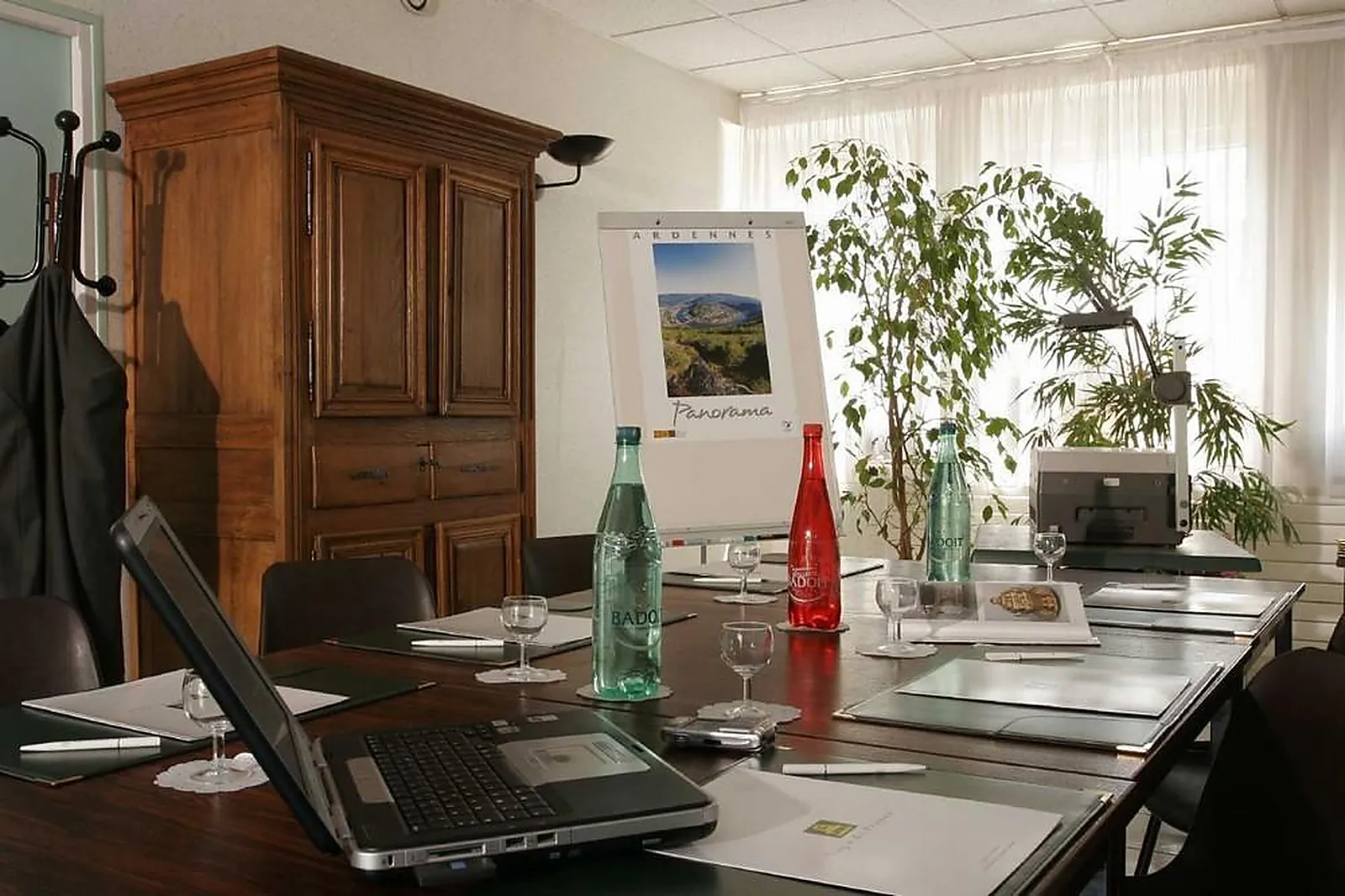 Lieux événementiels, HÔTEL LE VAL SAINT-HILAIRE