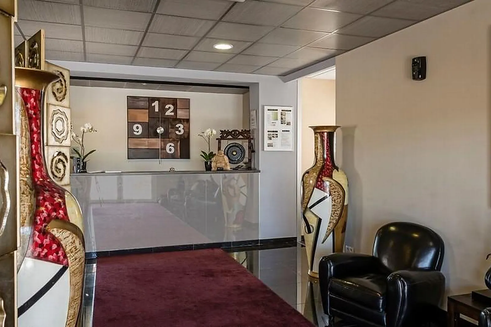 Lieux événementiels, HÔTEL LE YA'TIS