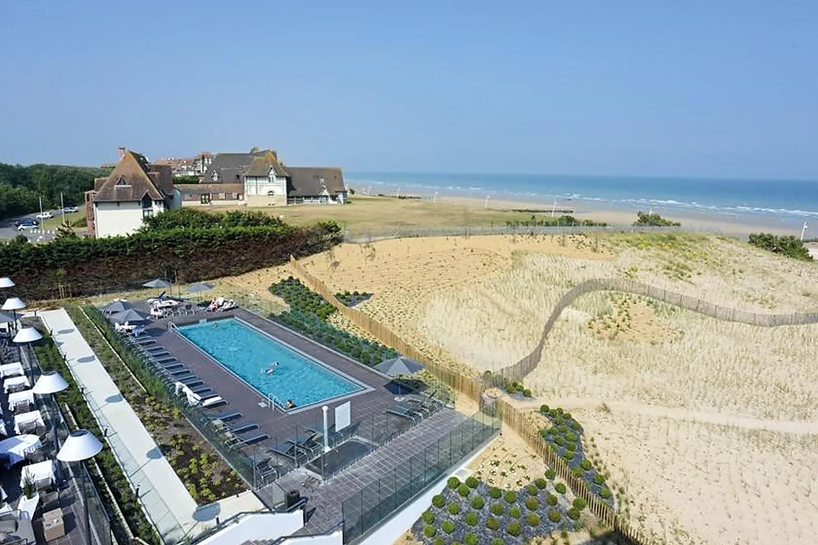 Lieux événementiels, HÔTEL LES BAINS DE CABOURG THALAZUR CABOURG