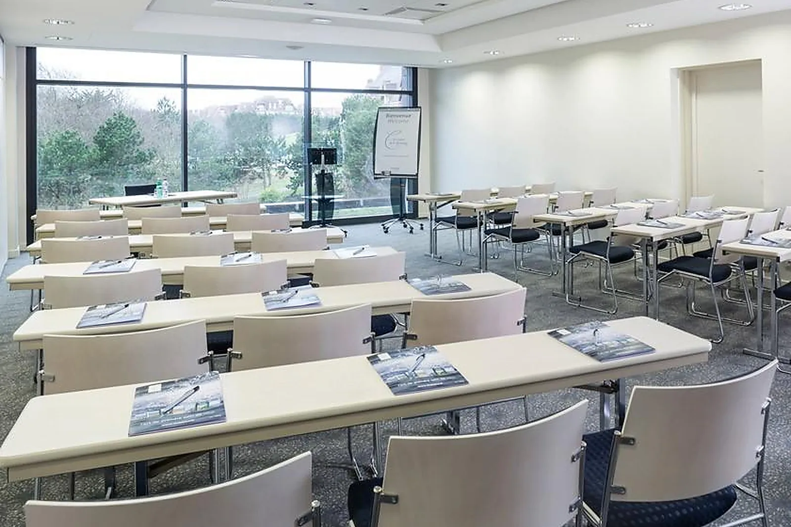 Lieux événementiels, HÔTEL LES BAINS DE CABOURG THALAZUR CABOURG