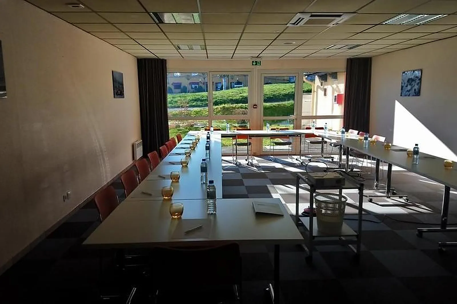 Lieux événementiels, HÔTEL LES EVENS