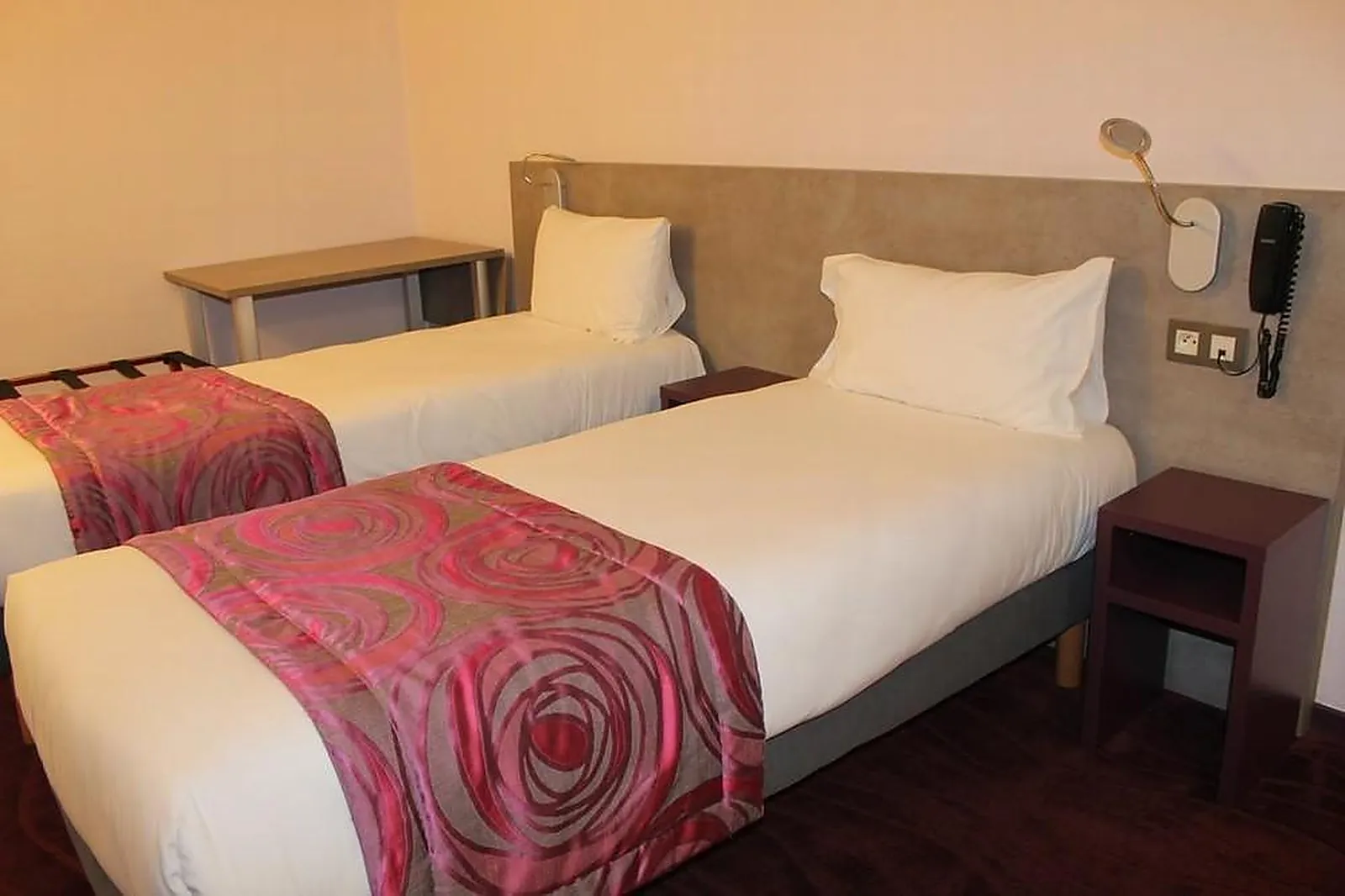 Lieux événementiels, HÔTEL LES EVENS