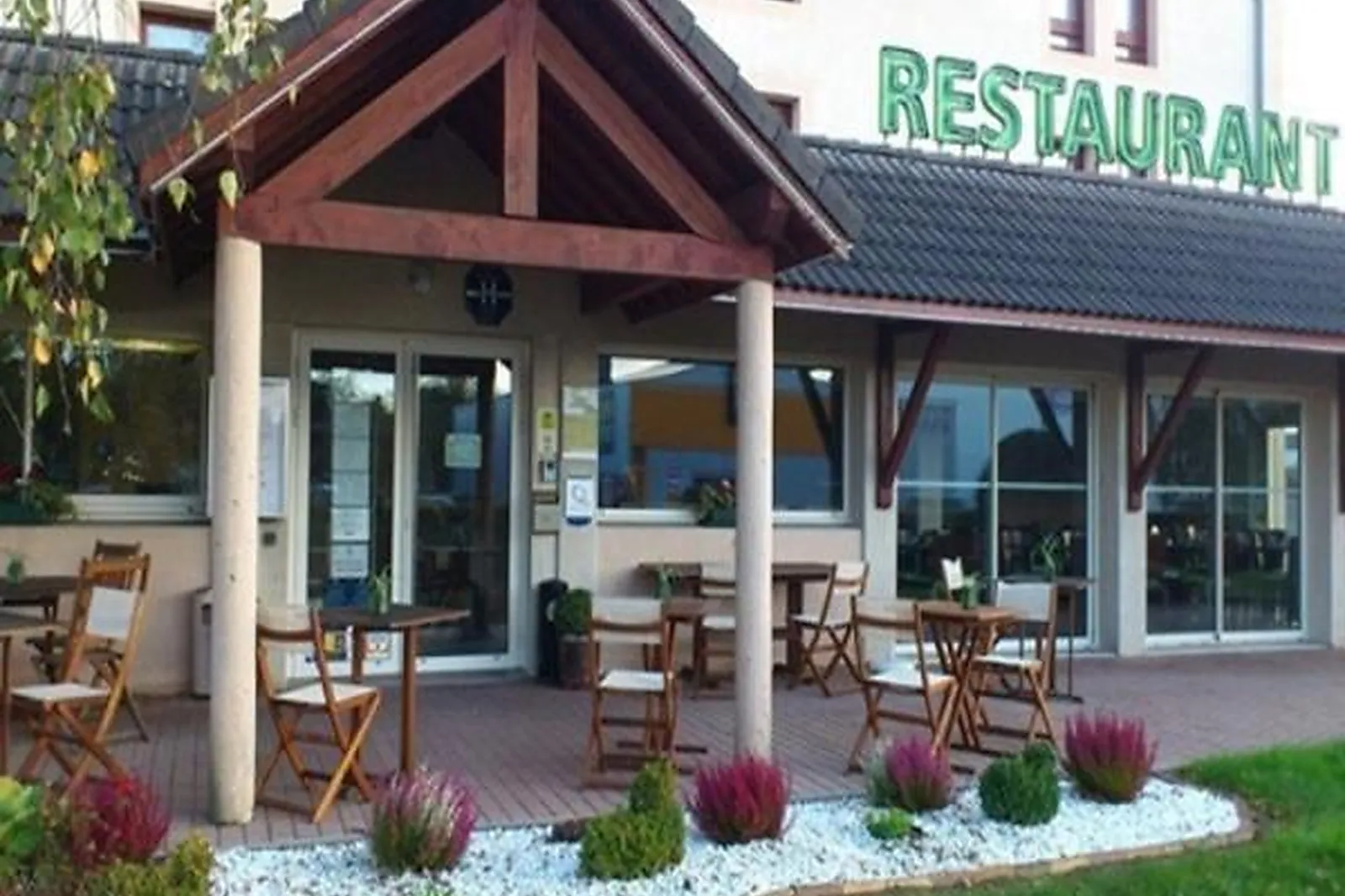 Lieux événementiels, HÔTEL LES LOGES