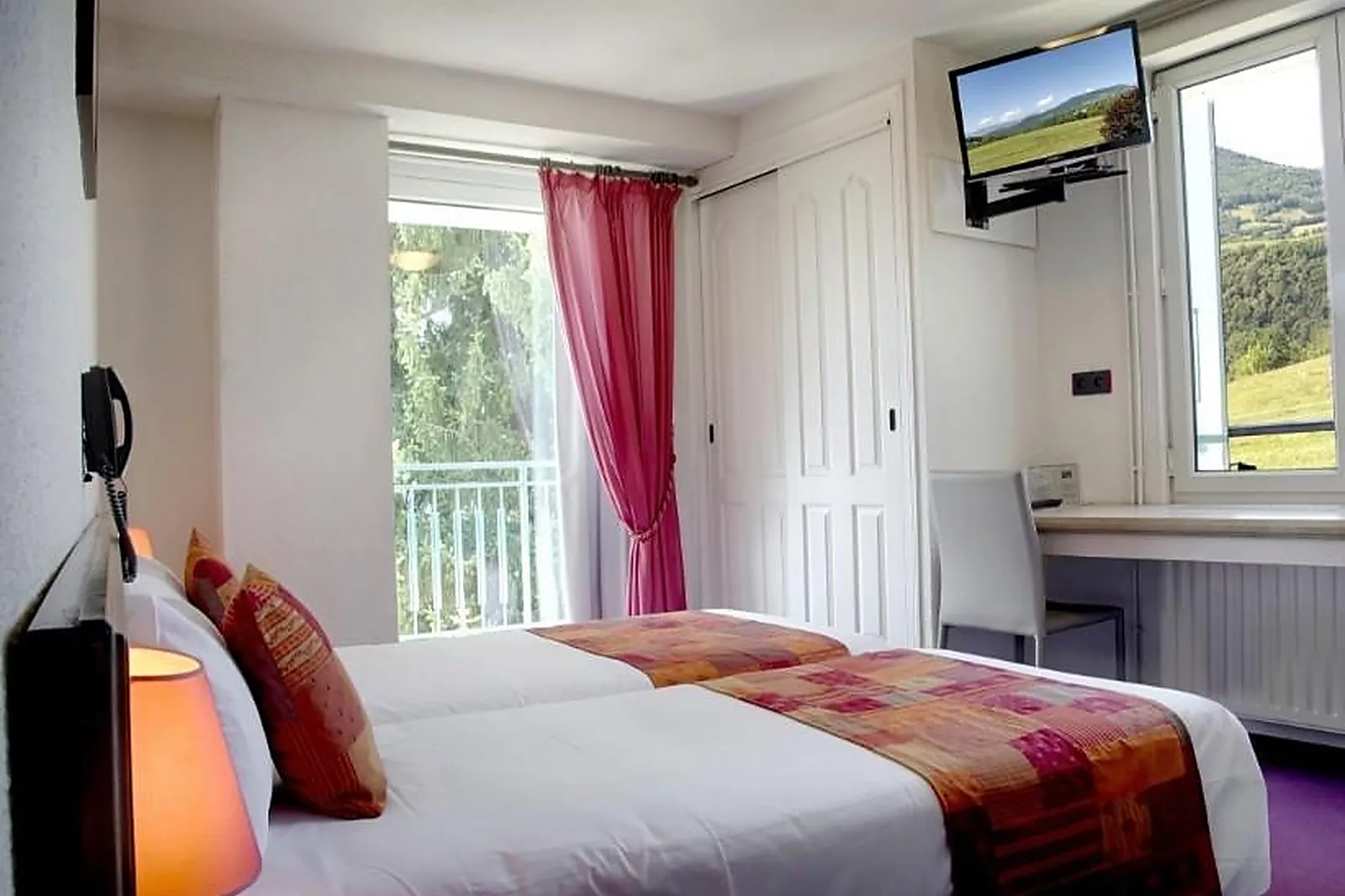 Lieux événementiels, HÔTEL LES MÉSANGES