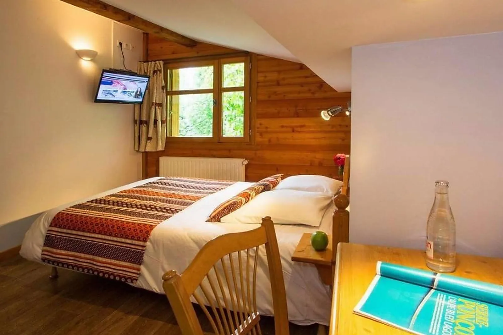 Lieux événementiels, HÔTEL LES PEUPLIERS