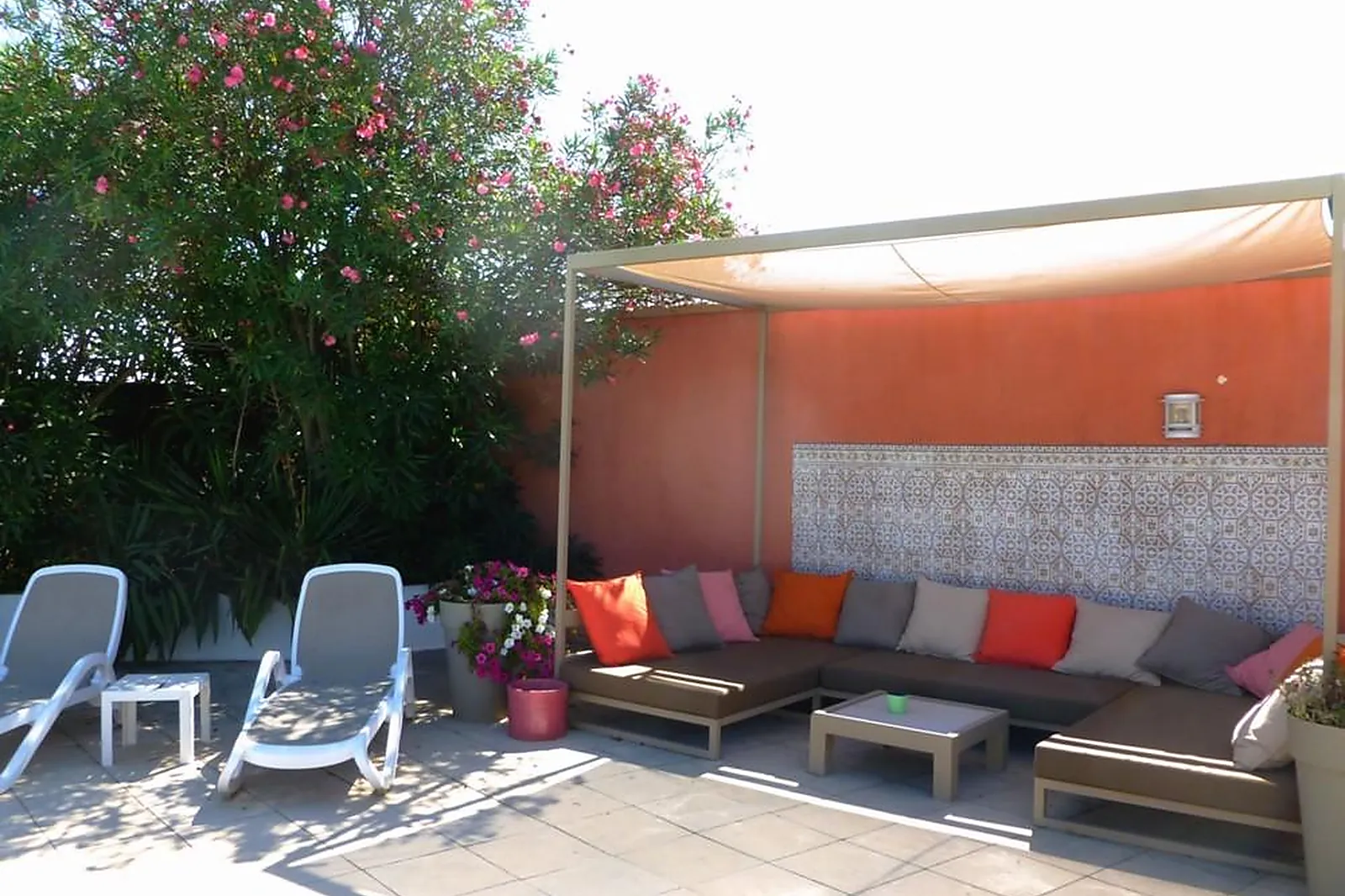 Lieux événementiels, HÔTEL LES RIZIÈRES