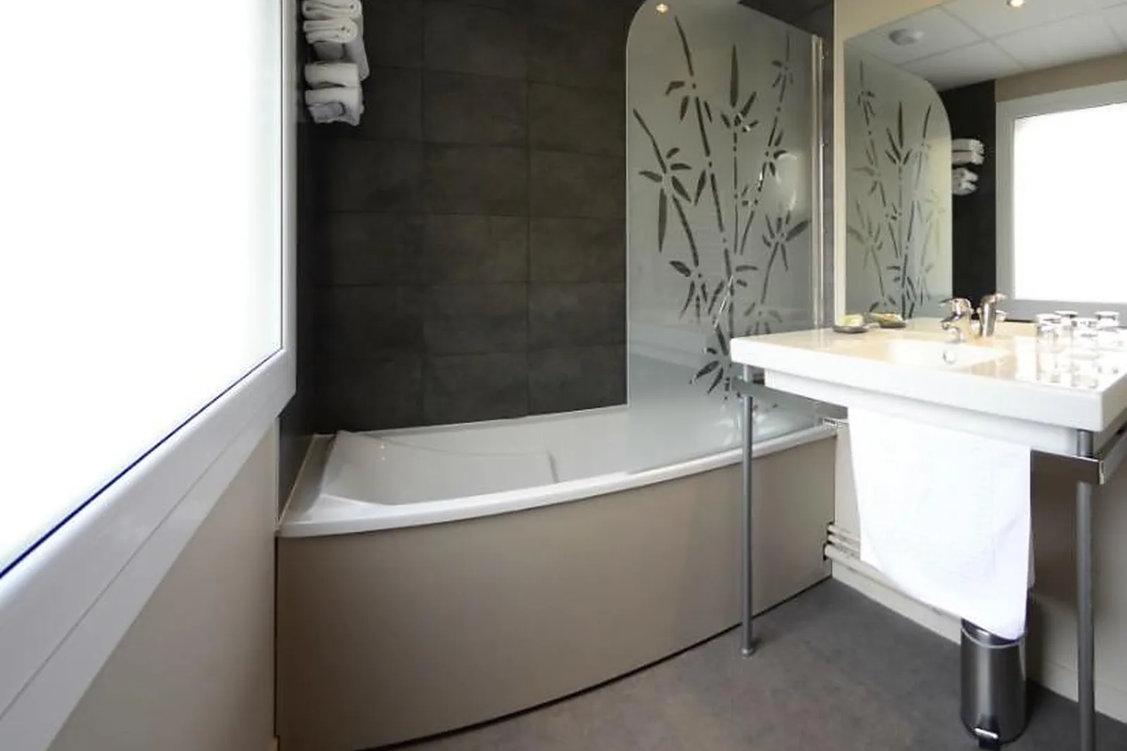 Lieux événementiels, HÔTEL LES TERRASSES