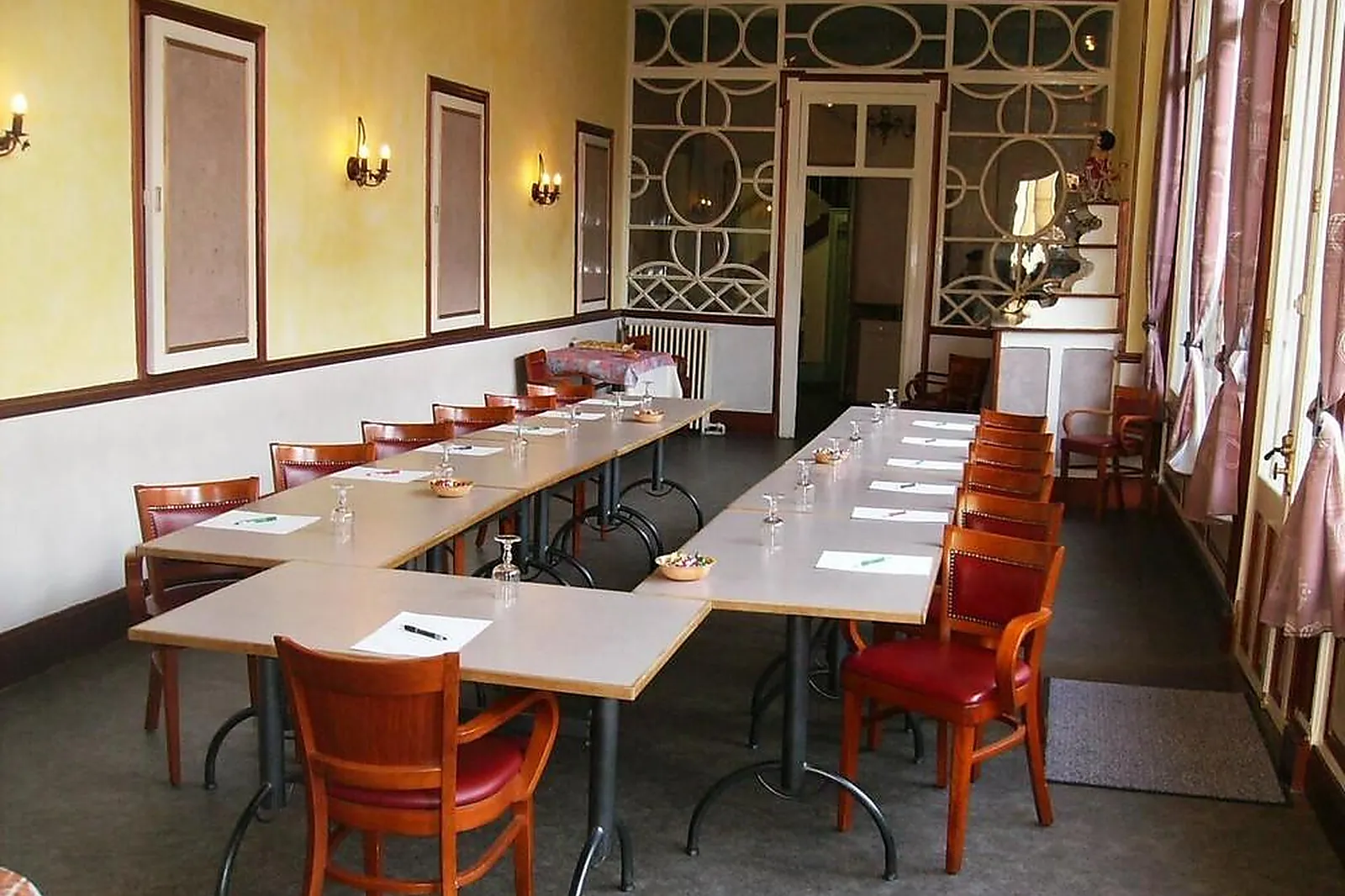 Lieux événementiels, HÔTEL RESTAURANT PÉDUSSAUT
