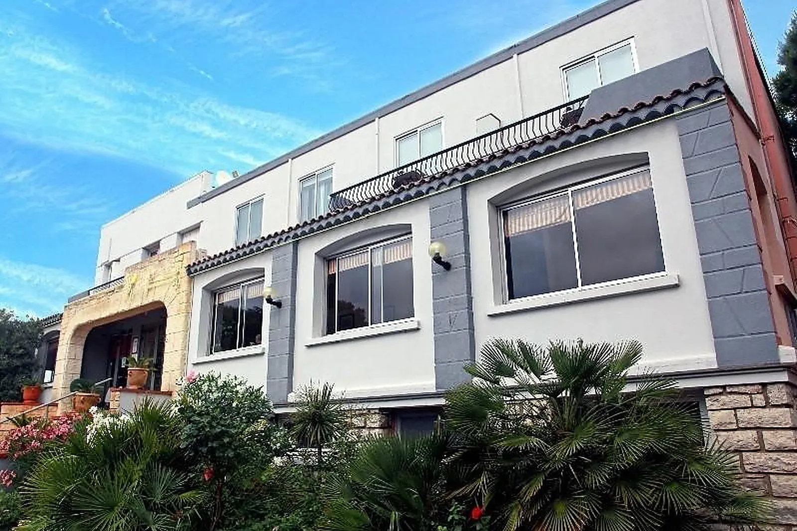 Lieux événementiels, HÔTELLERIE DE BALAJAN