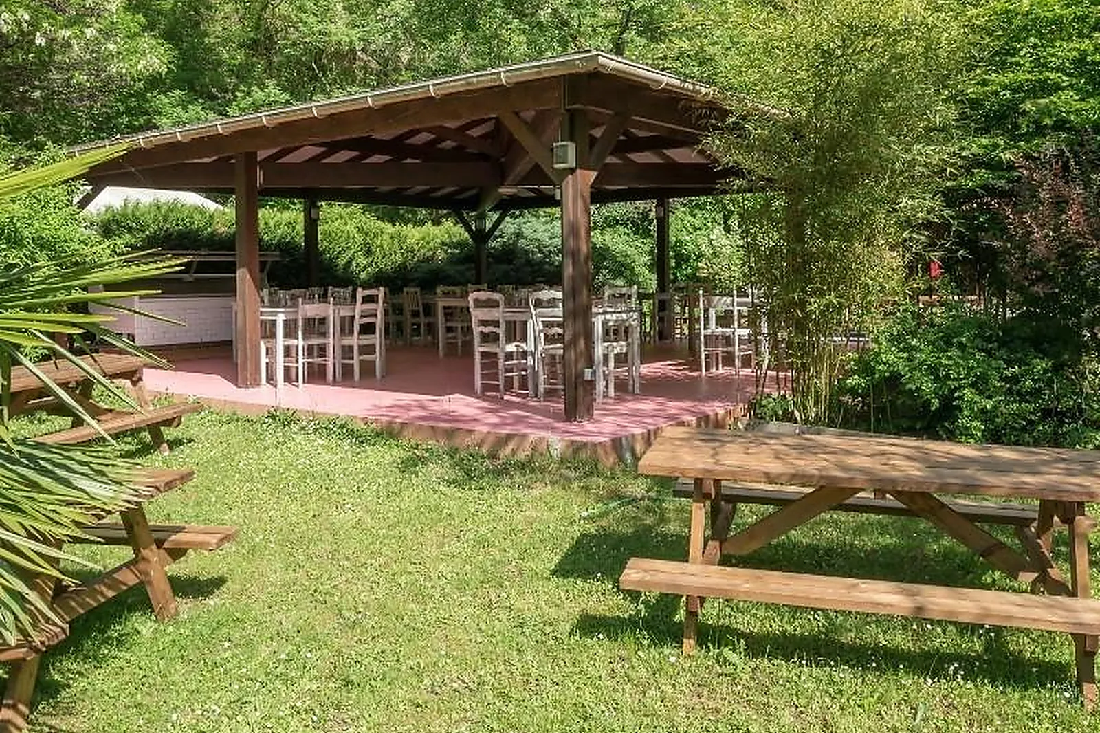 Lieux événementiels, HOTELLERIE DE LA CASCADE