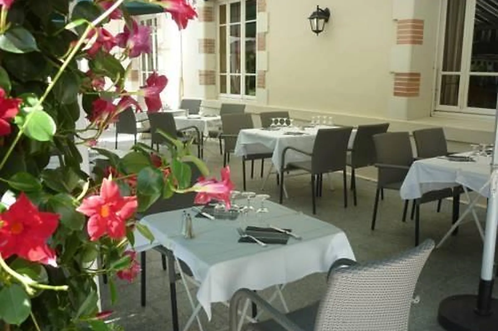 Lieux événementiels, HÔTELLERIE DU LAC