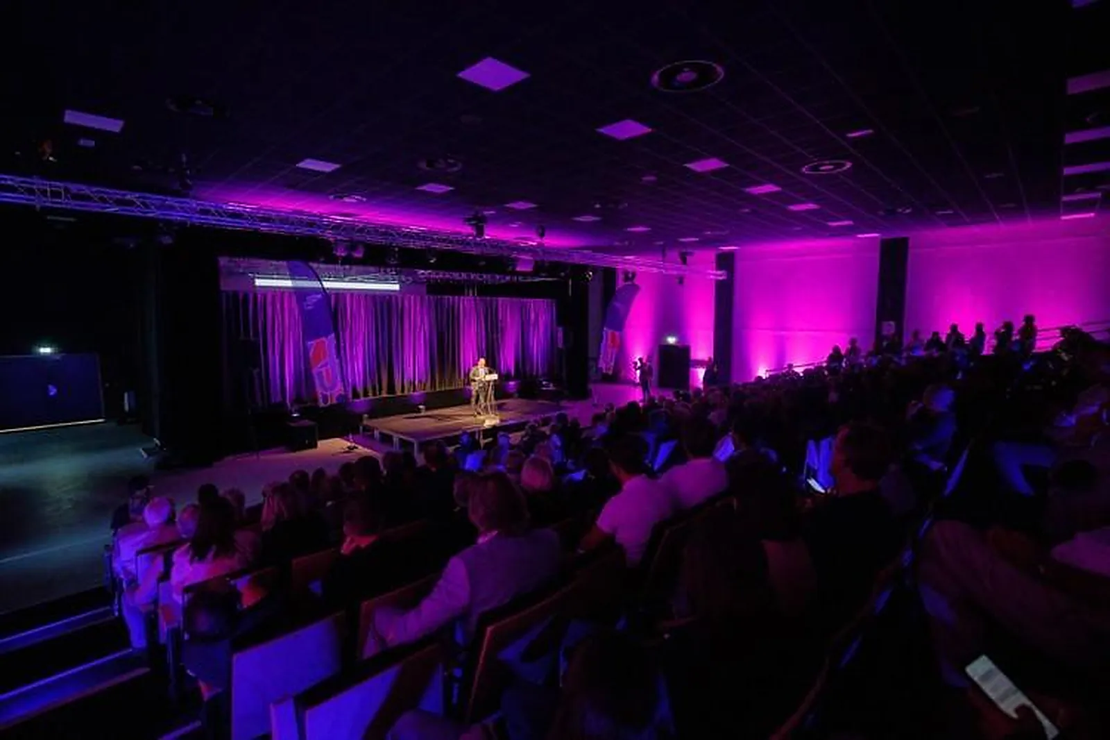 Lieux événementiels, HUB EXPO CONGRÈS