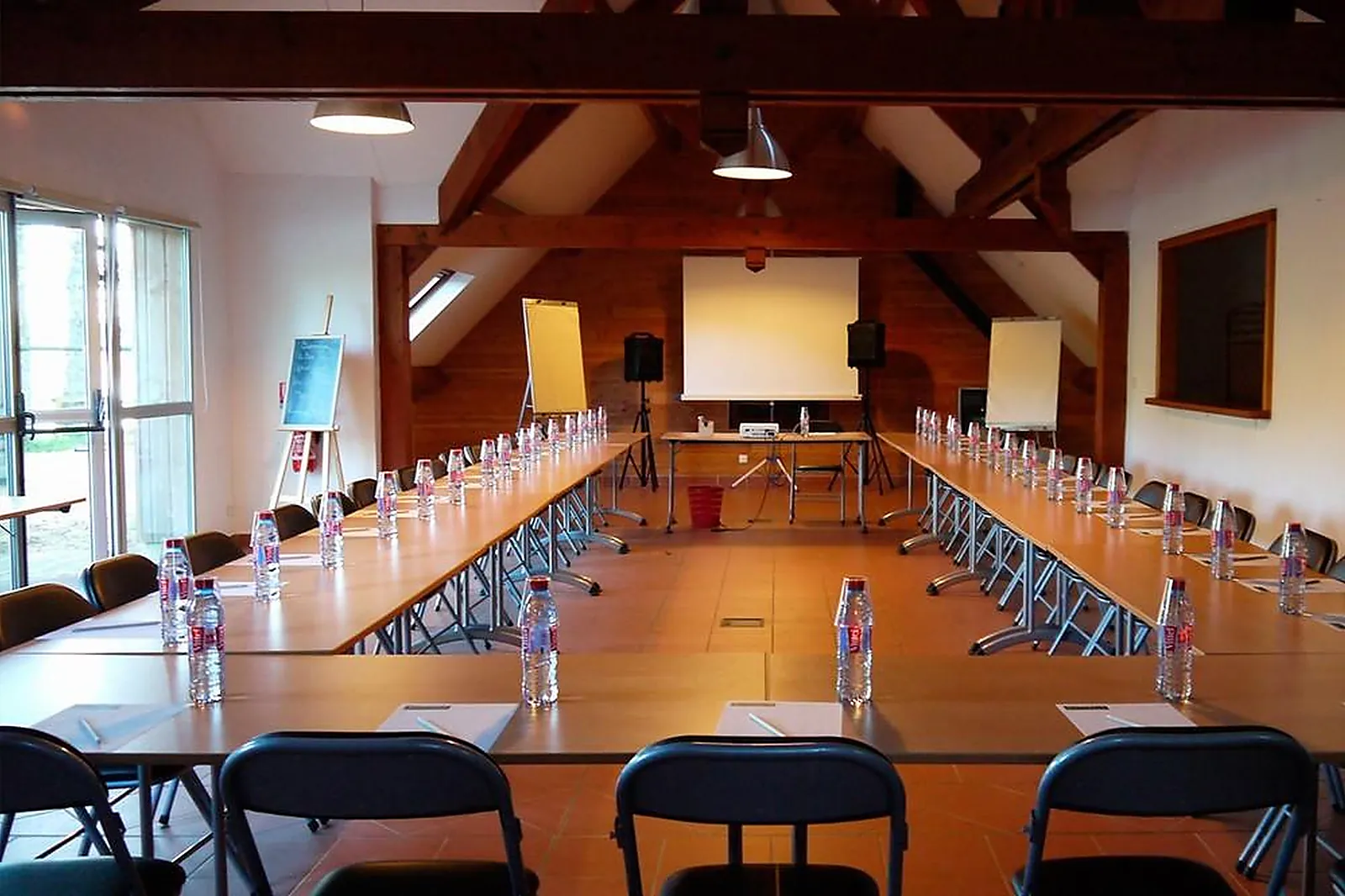 Lieux événementiels, HUTTOPIA RILLE