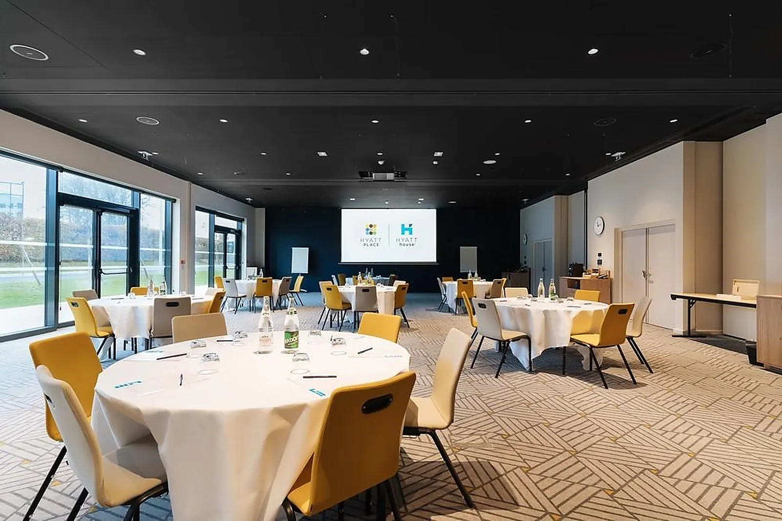 Lieux événementiels, HYATT PLACE PARIS CHARLES DE GAULLE AIRPORT