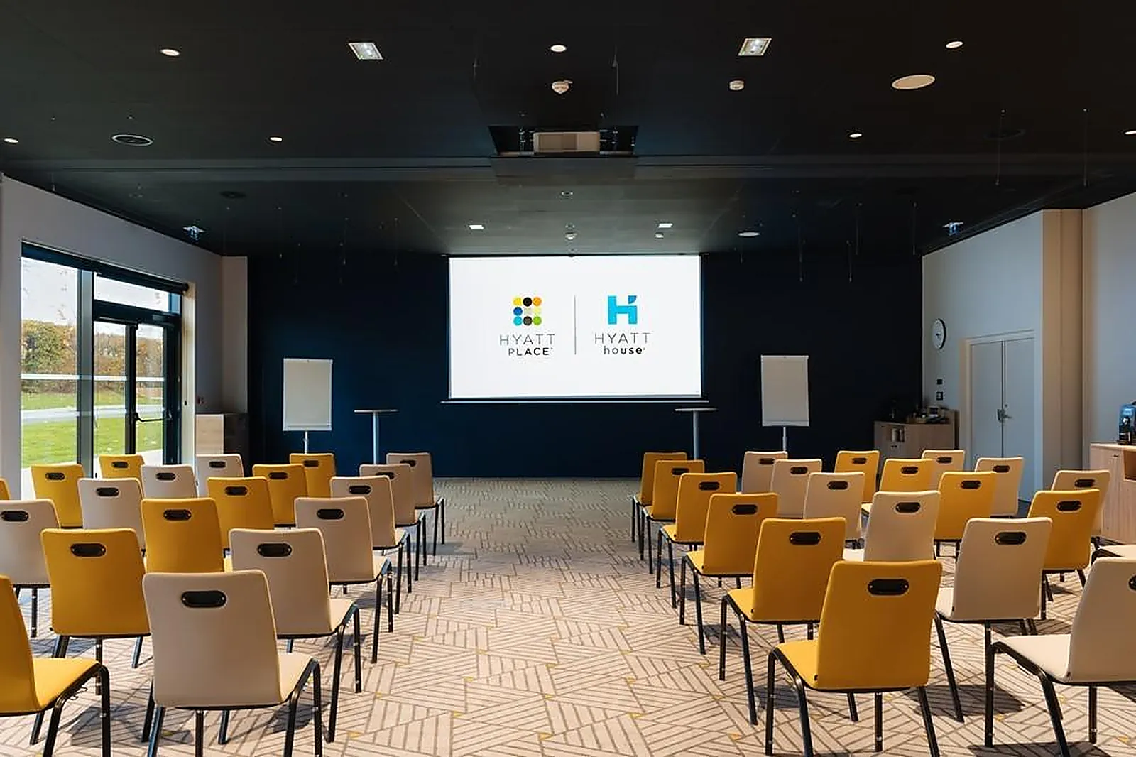 Lieux événementiels, HYATT PLACE PARIS CHARLES DE GAULLE AIRPORT