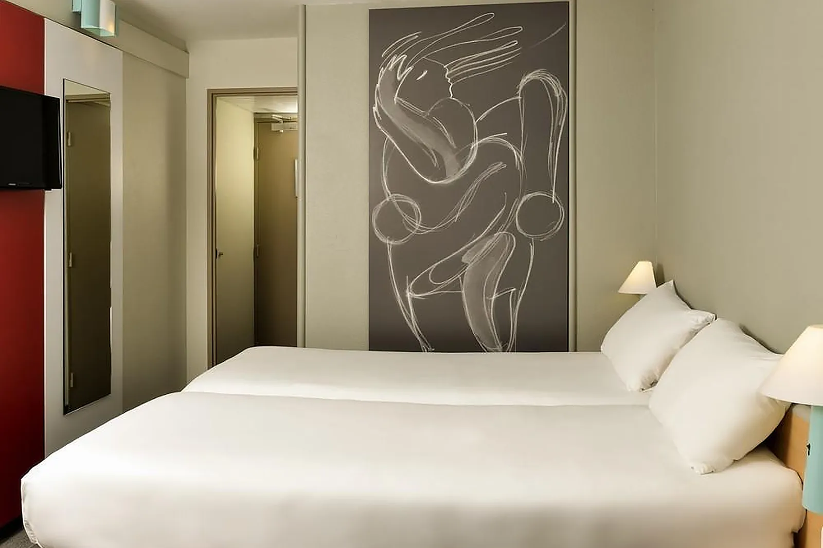 Lieux événementiels, IBIS ANGOULÊME NORD