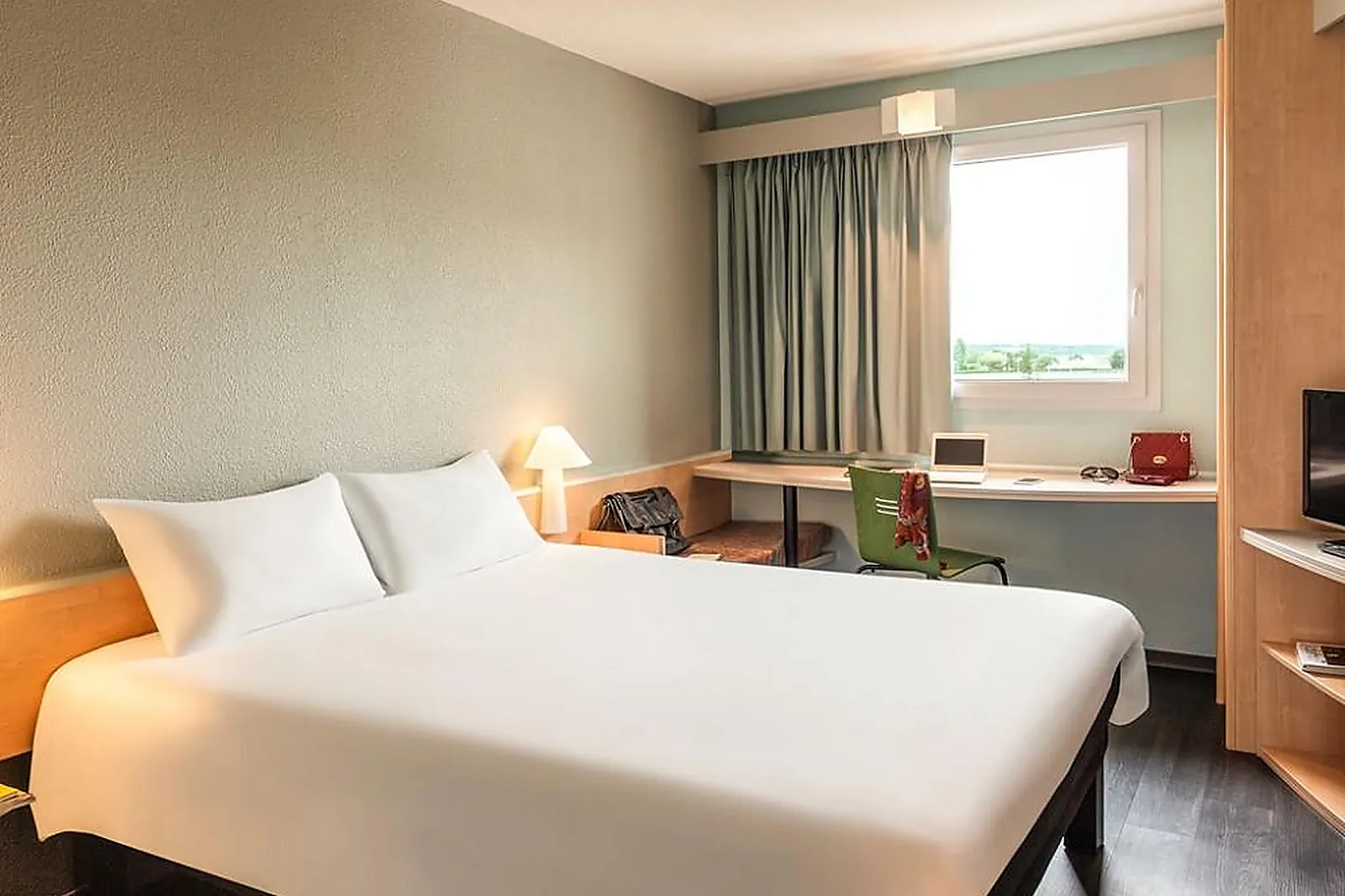 Lieux événementiels, IBIS AUCH