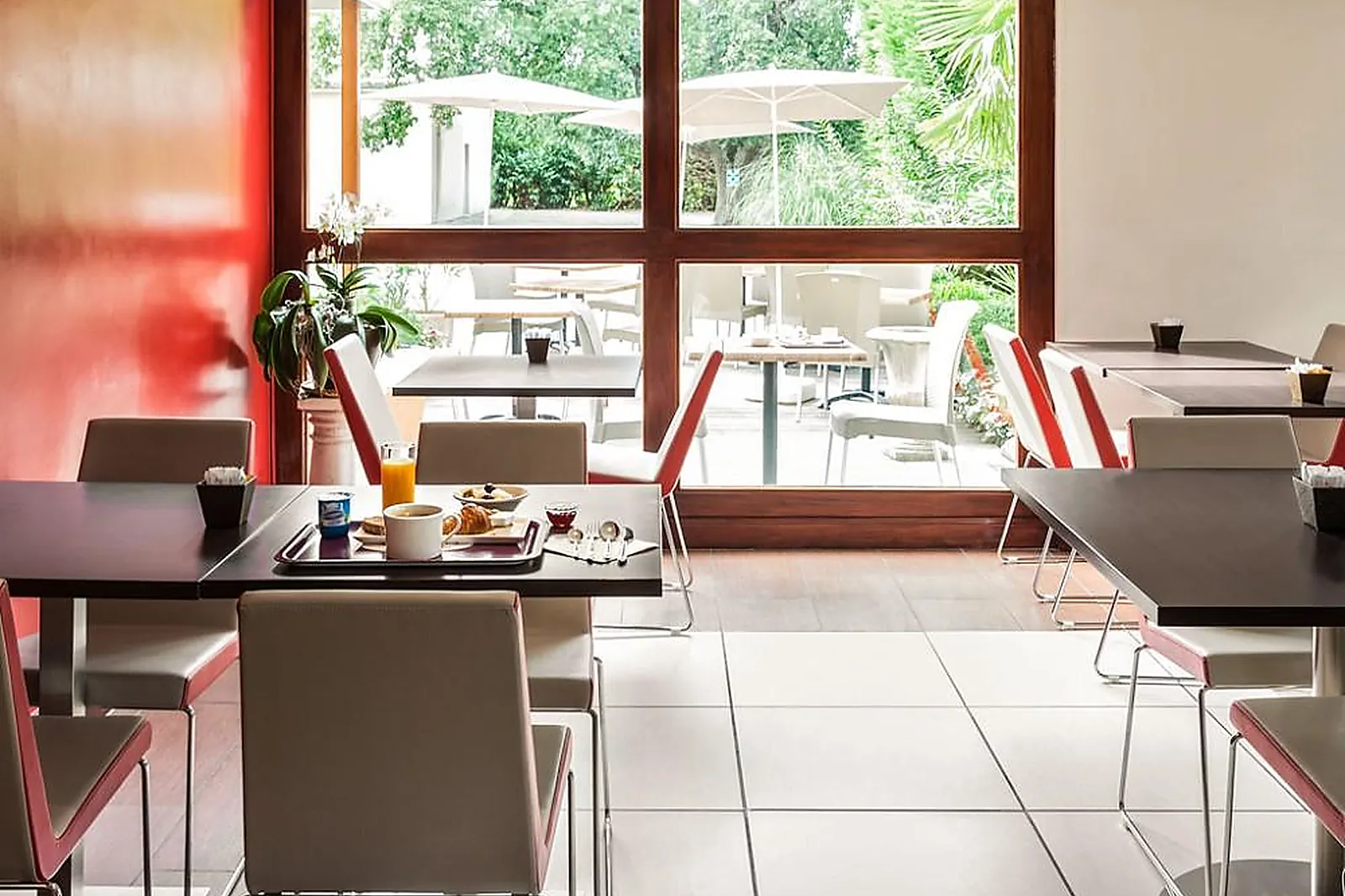 Lieux événementiels, IBIS AUCH