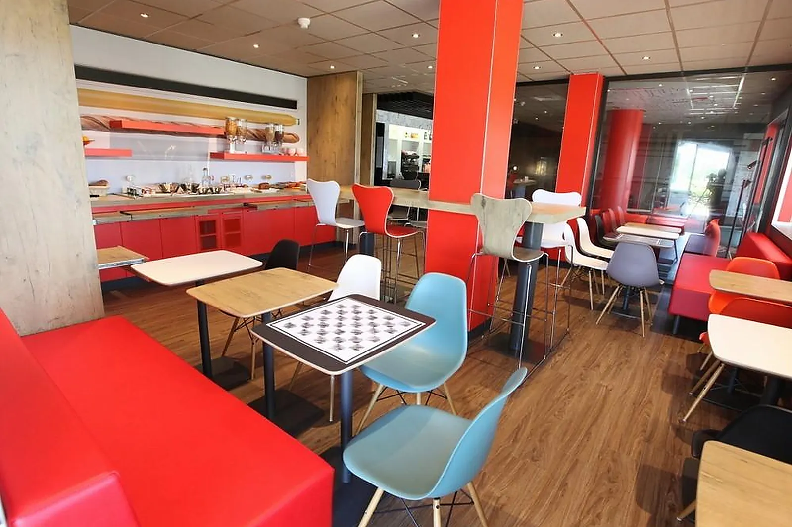 Lieux événementiels, IBIS AURILLAC