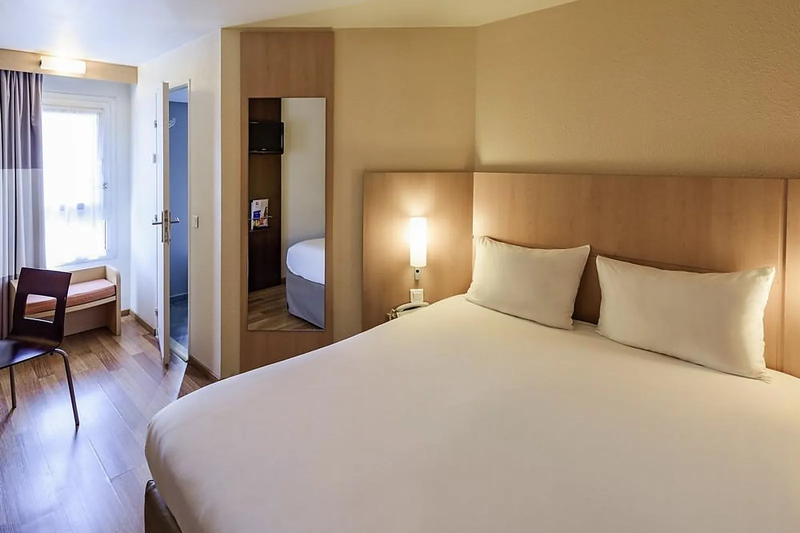 Lieux événementiels, IBIS AVIGNON CENTRE PONT DE L'EUROPE