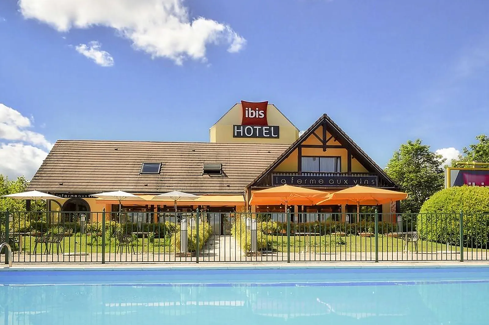 Lieux événementiels, IBIS BEAUNE LA FERME AUX VINS