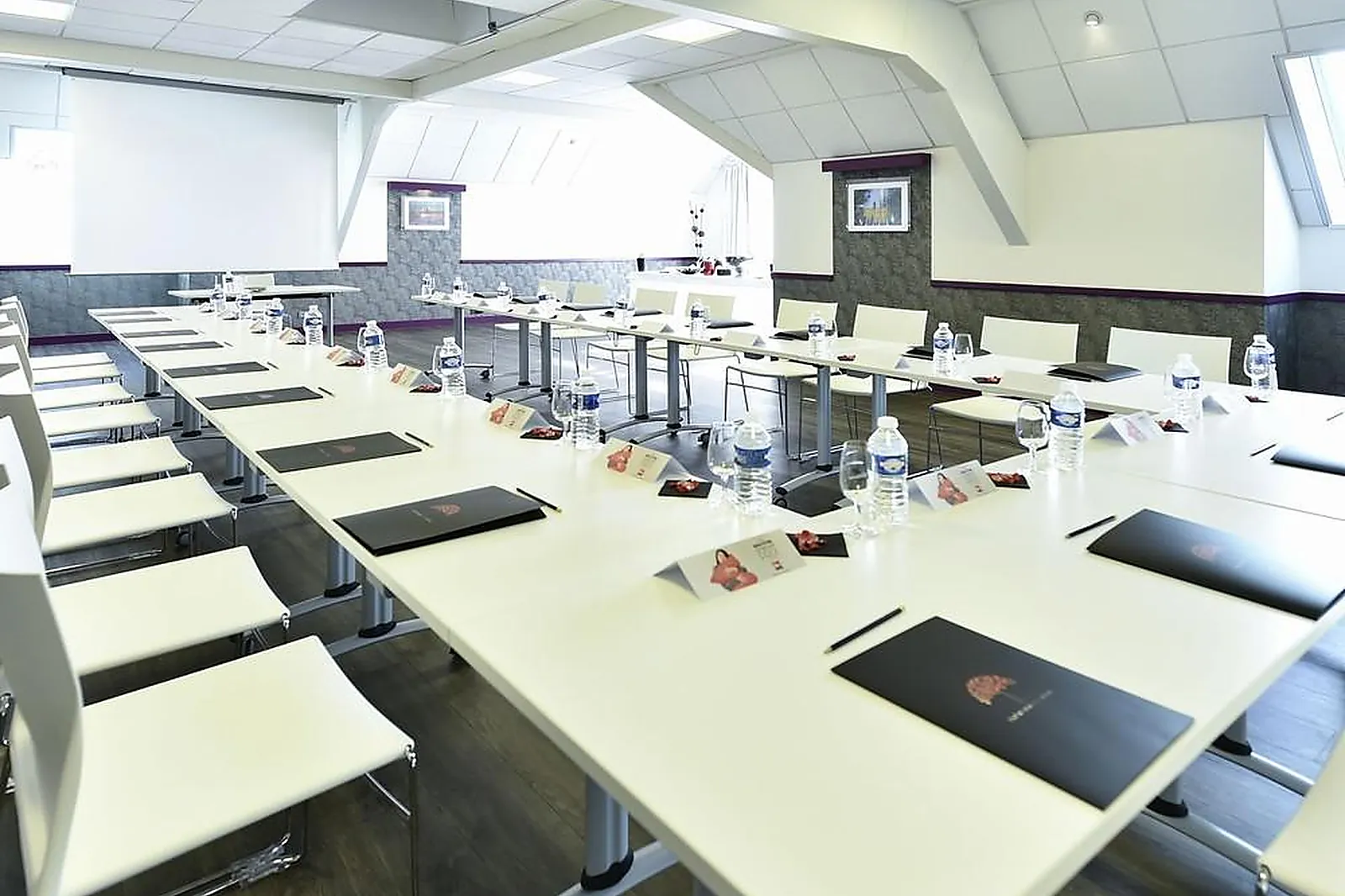 Lieux événementiels, IBIS BEAUNE LA FERME AUX VINS