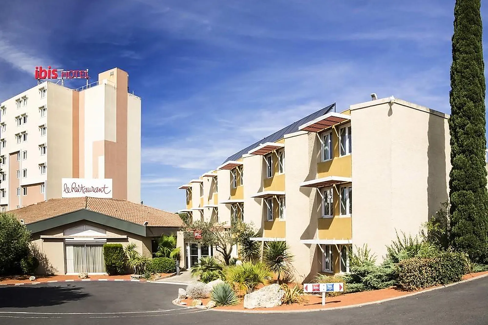 Lieux événementiels, IBIS BEZIERS EST MEDITERRANEE