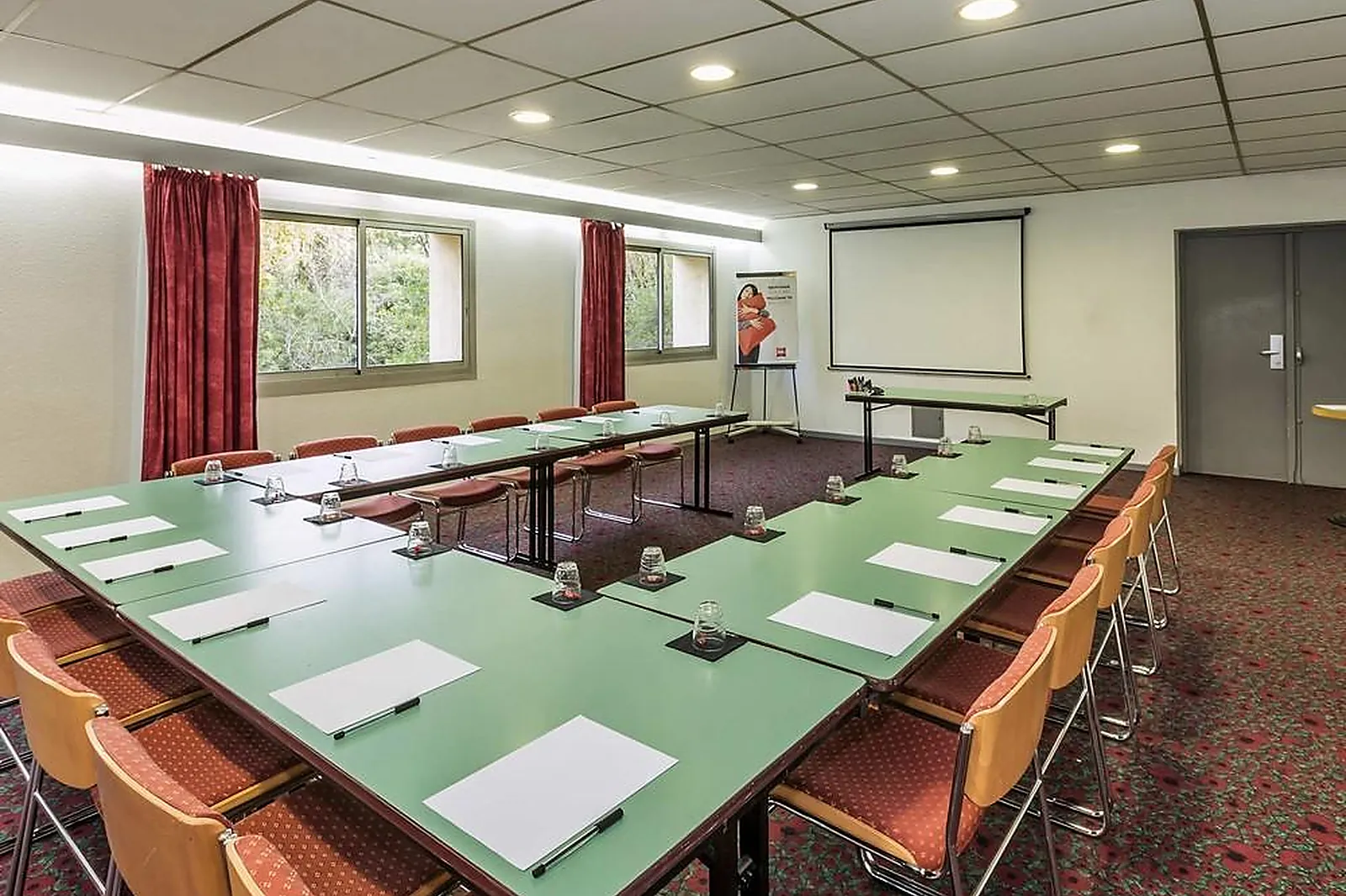 Lieux événementiels, IBIS BEZIERS EST MEDITERRANEE