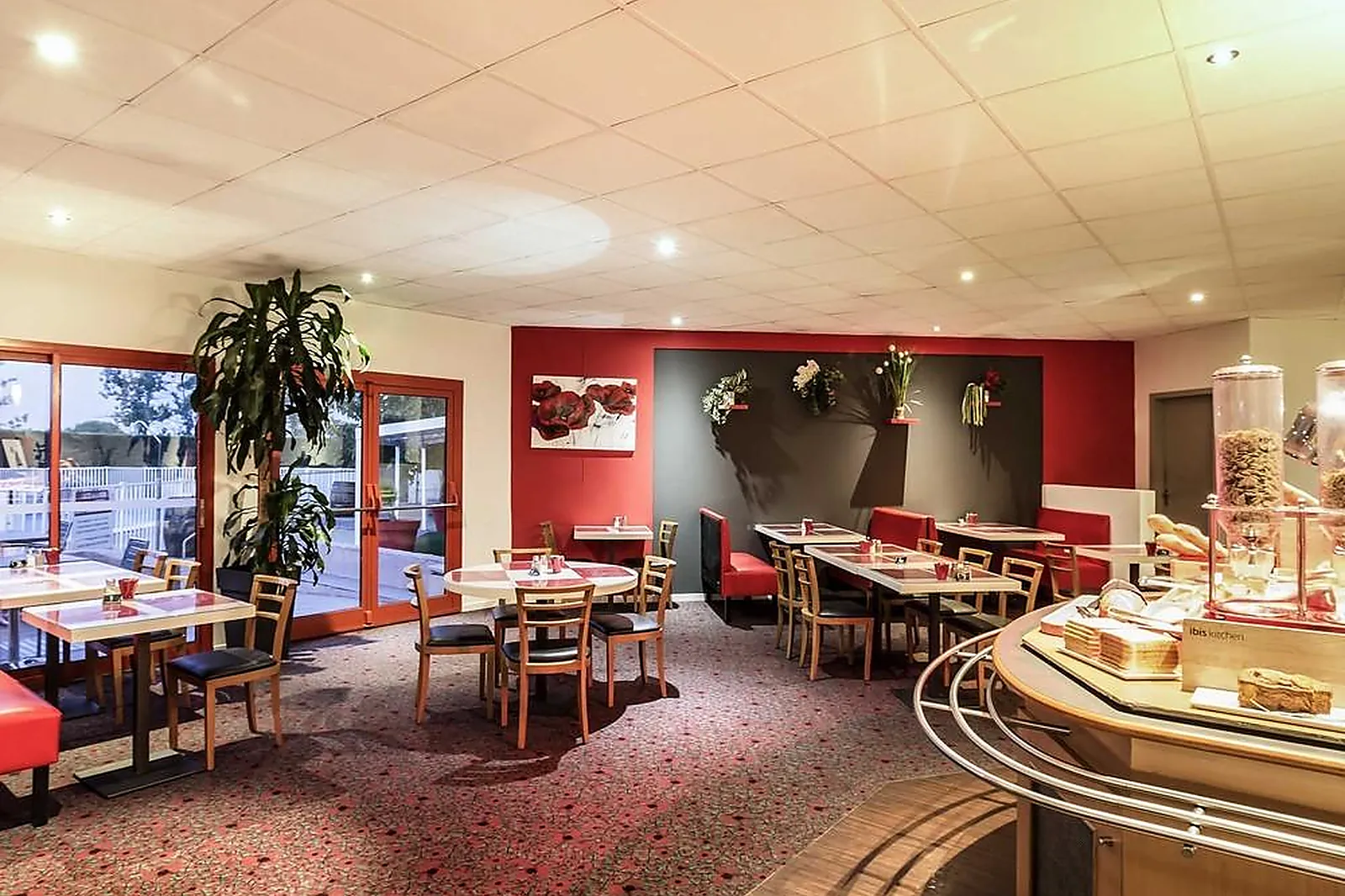 Lieux événementiels, IBIS BEZIERS EST MEDITERRANEE