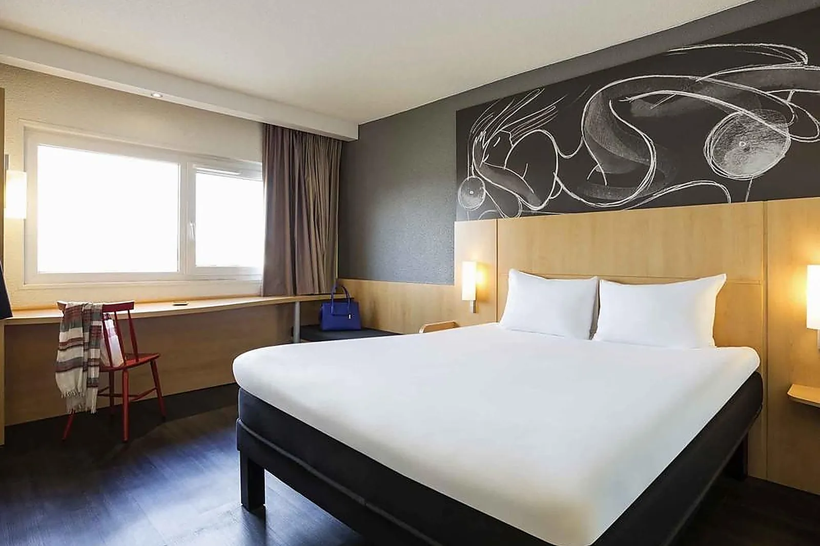 Lieux événementiels, IBIS BORDEAUX LE LAC