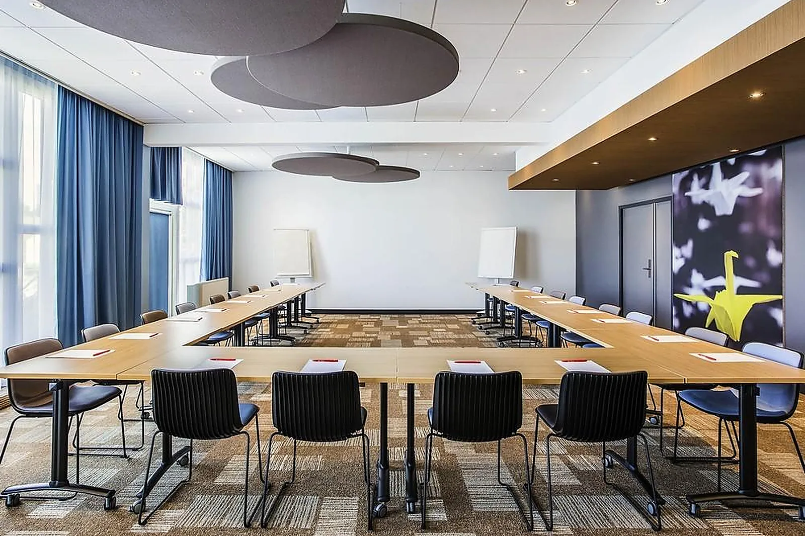 Lieux événementiels, IBIS BORDEAUX LE LAC