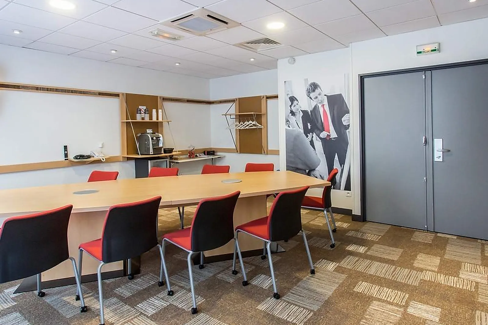 Lieux événementiels, IBIS BOURGES