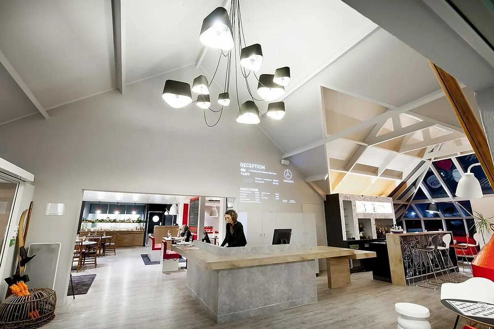 Lieux événementiels, IBIS BREST KERGARADEC AÉROPORT