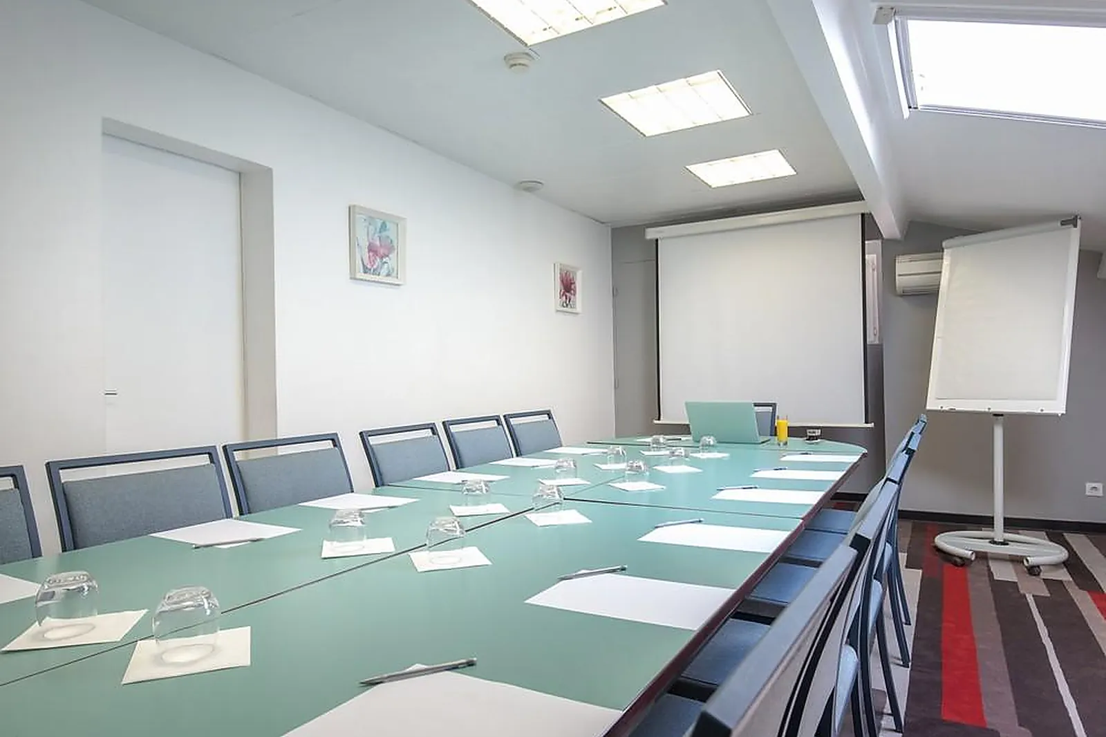 Lieux événementiels, IBIS BRIGNOLES PROVENCE VERTE