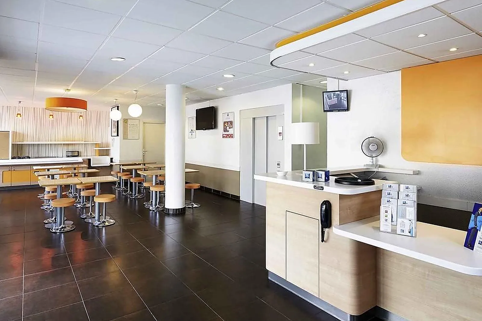 Lieux événementiels, IBIS BUDGET BLOIS CENTRE