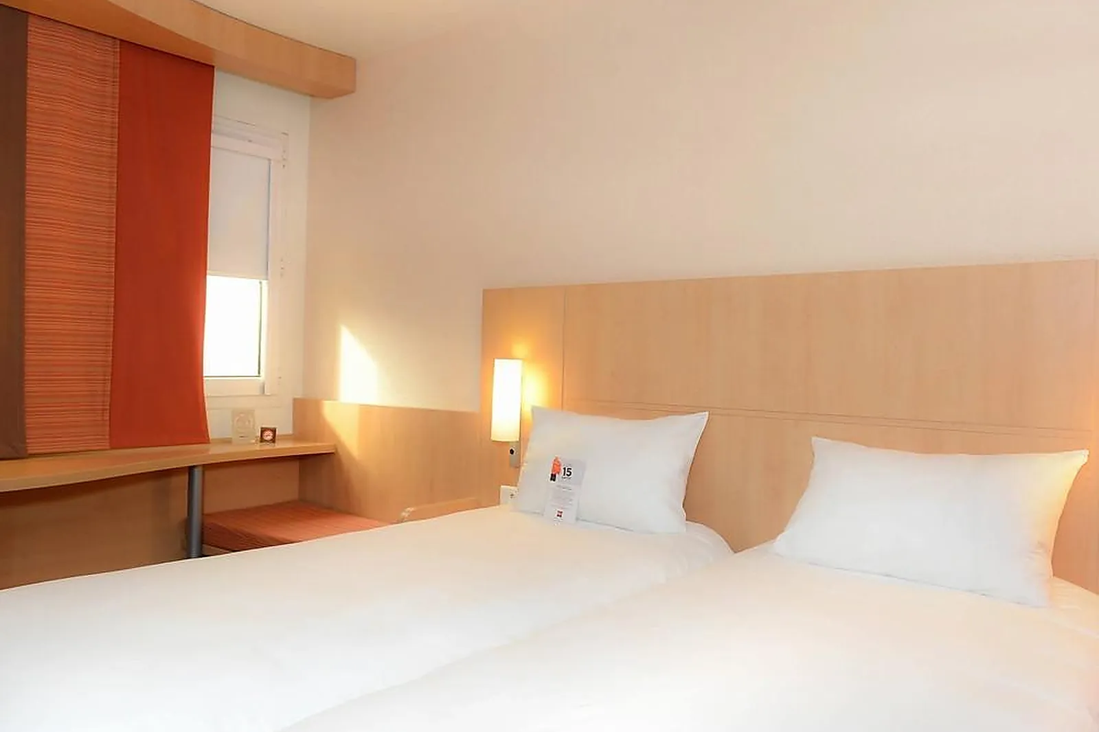 Lieux événementiels, IBIS CAEN CENTRE