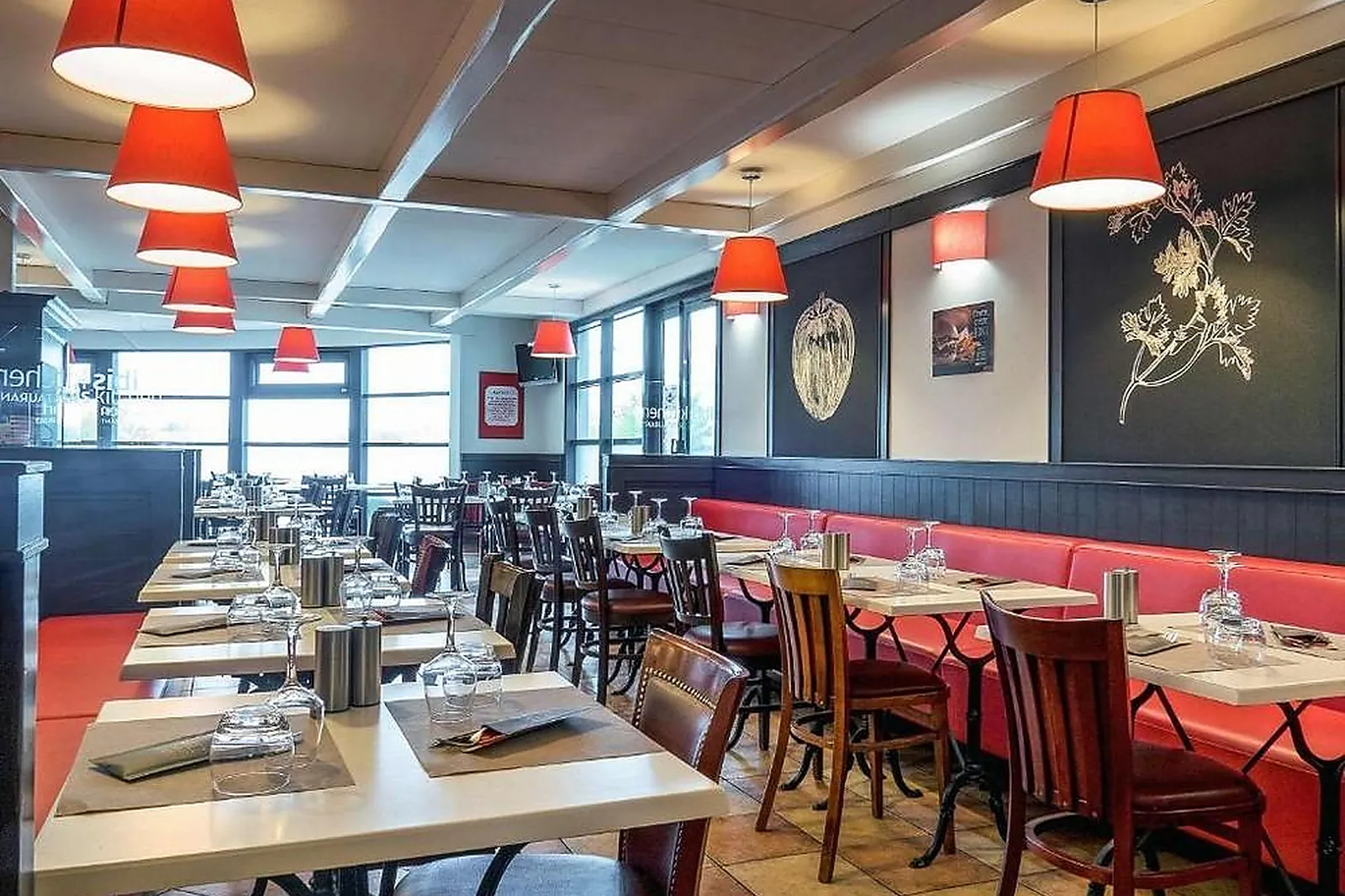 Lieux événementiels, IBIS CALAIS TUNNEL SOUS LA MANCHE