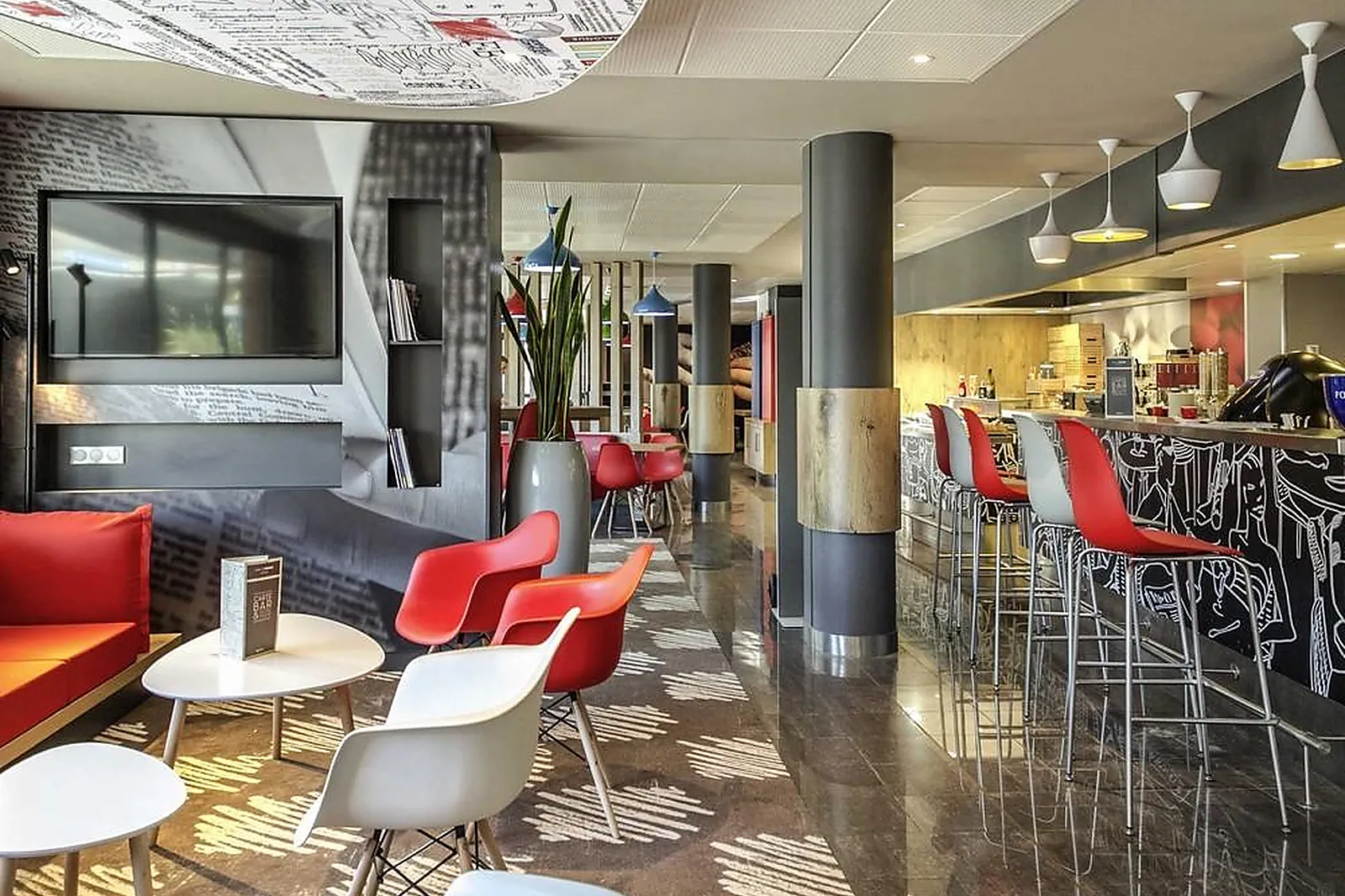 Lieux événementiels, IBIS CANNES MANDELIEU