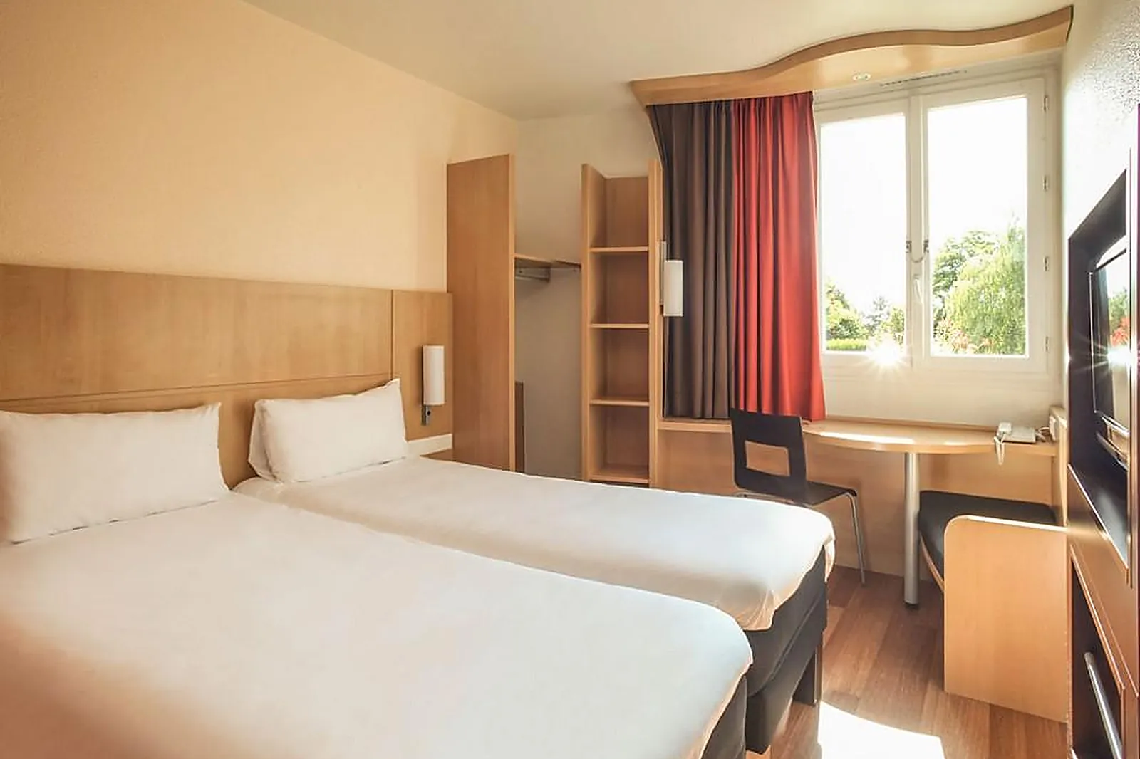 Lieux événementiels, IBIS CHÂLONS-EN-CHAMPAGNE