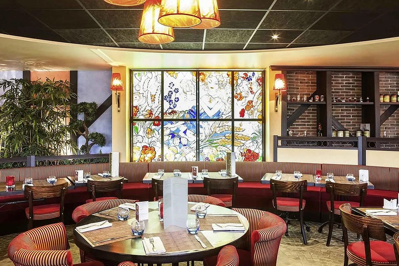 Lieux événementiels, IBIS CHÂTELLERAULT